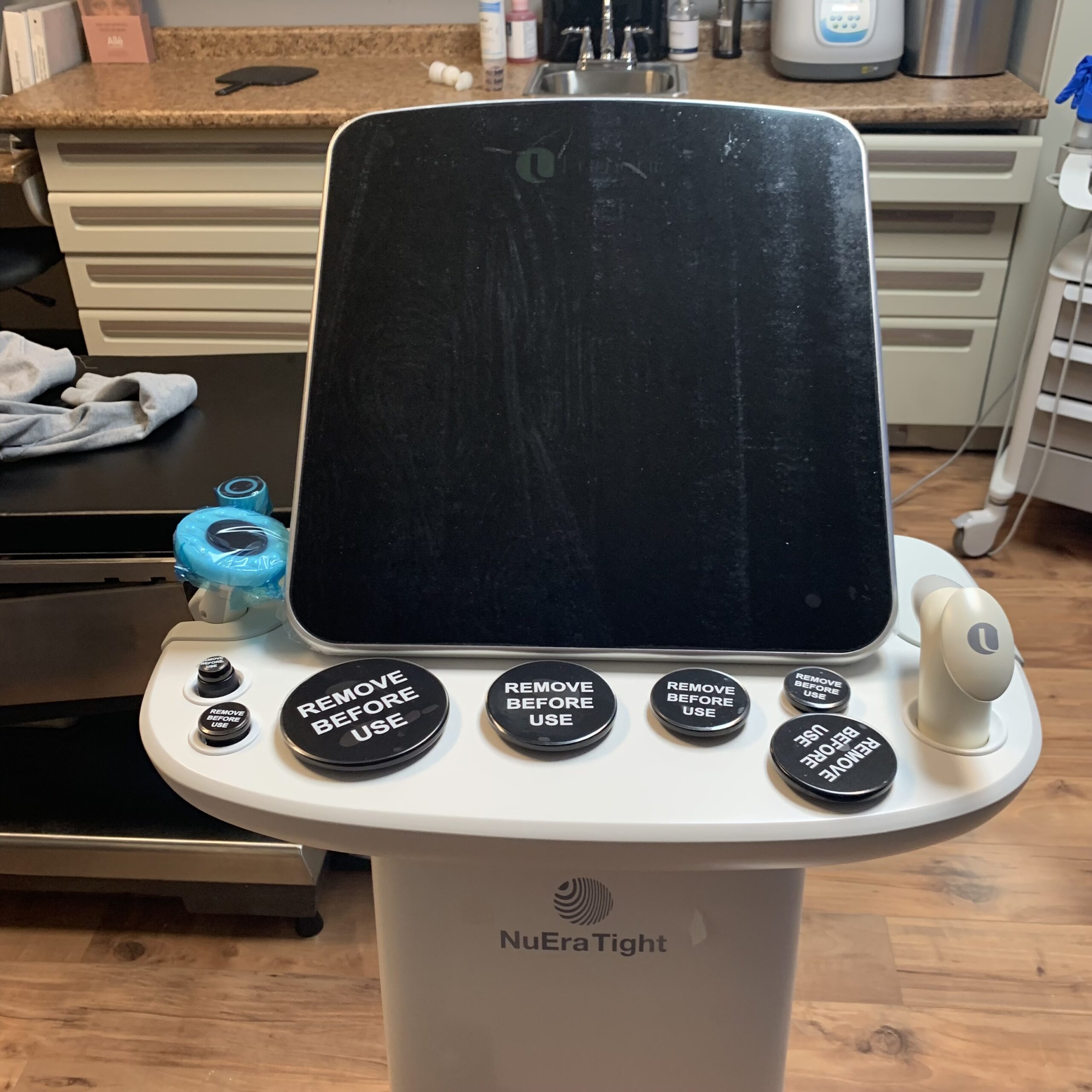 2022 Lumenis NuEra Tight 1.2 - New, Never Used - Radio Frequency Skin Tightening, Winkle Reduction, Cellulite Reduction, & Fat Reduction - Includes Warranty & Free Shipping(zh/bia)s - Image 8