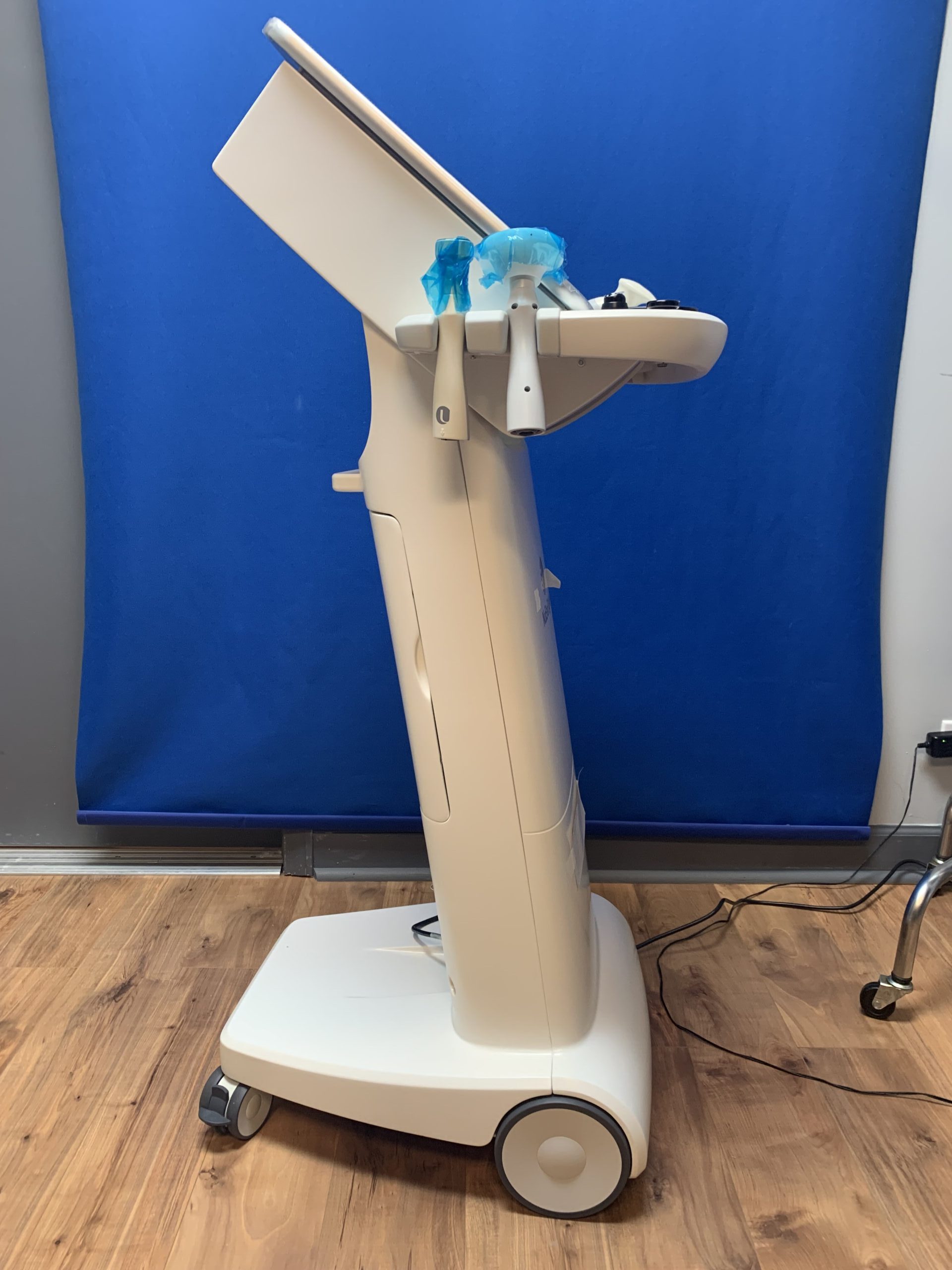 2022 Lumenis NuEra Tight 1.2 - New, Never Used - Radio Frequency Skin Tightening, Winkle Reduction, Cellulite Reduction, & Fat Reduction - Includes Warranty & Free Shipping(zh/bia)s - Image 4