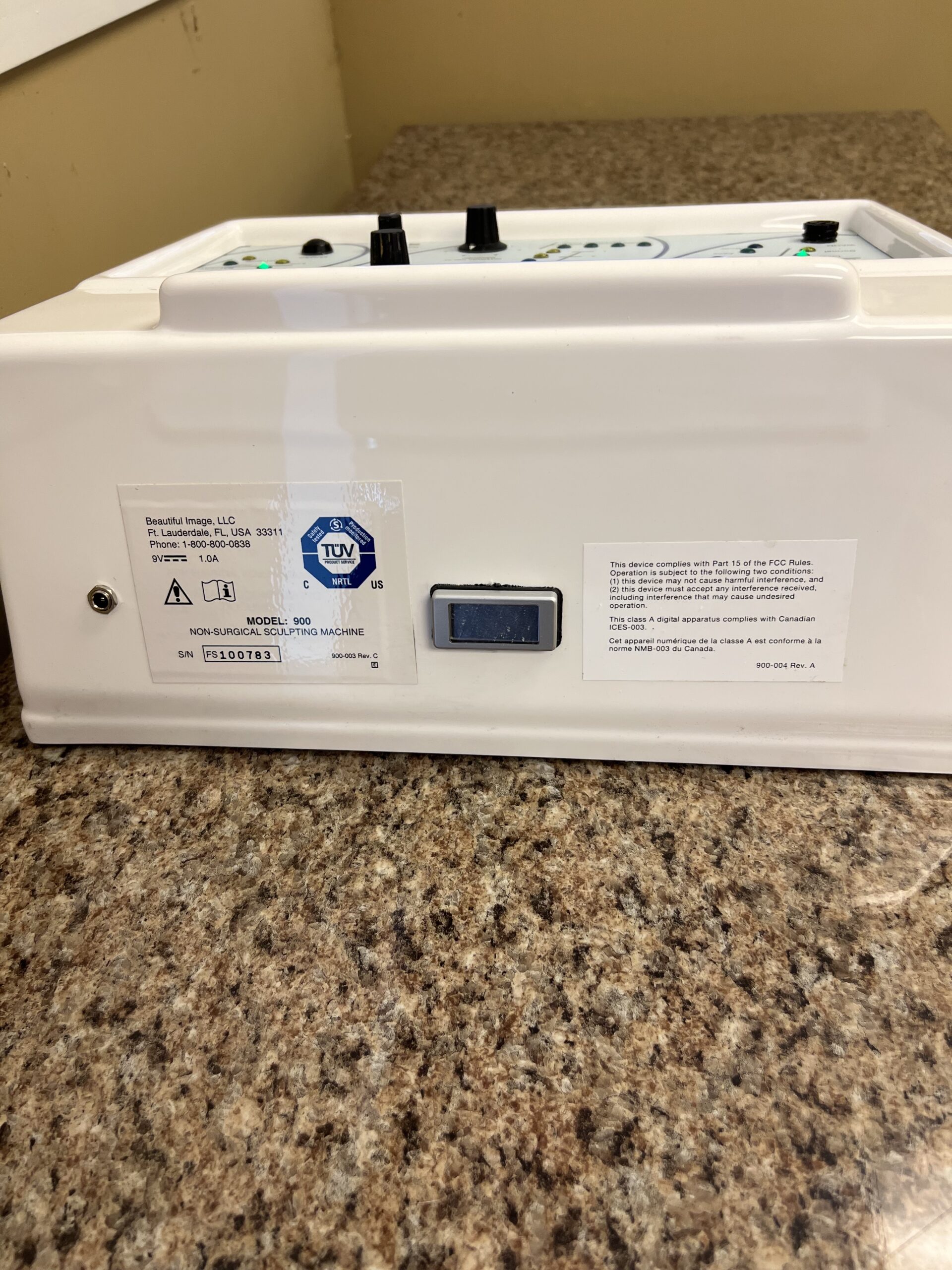 2009 Beautiful Image 900 Microcurrent with Face Handpiece & Body Handpiece - Skin Tightening, Wrinkle Reduction, Sculpting & Contouring - Like New, Perfect Condition - Includes Warranty & Shipping (km/sto)x - Image 5