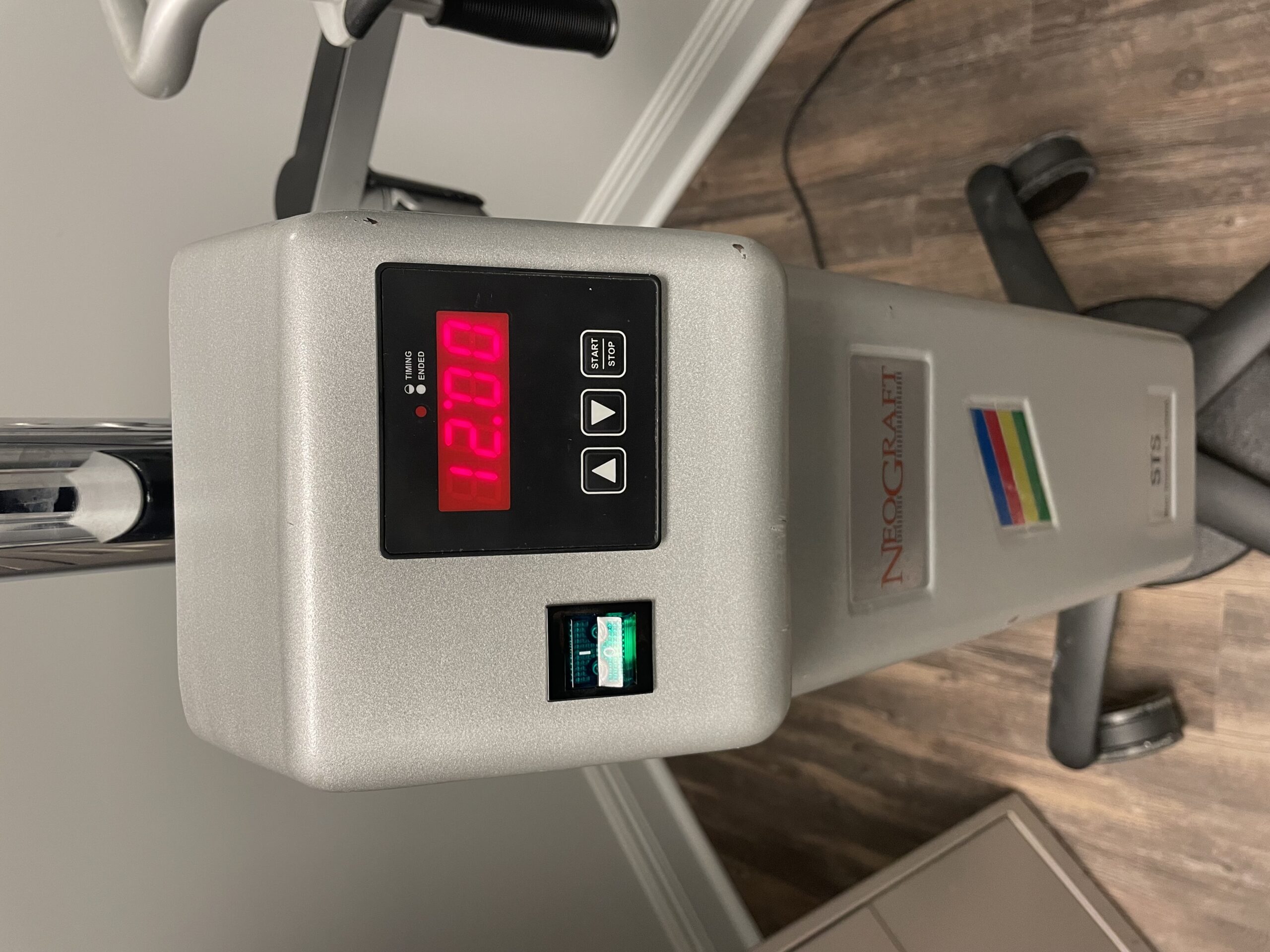 2013 TheraLight VersaClear 100 LED Skin Therapy System - with Green 550nm Skin Rejuvenation & Red 615nm Fine Lines & Wrinkles LED Lamps - Excellent Conditionx - Image 7