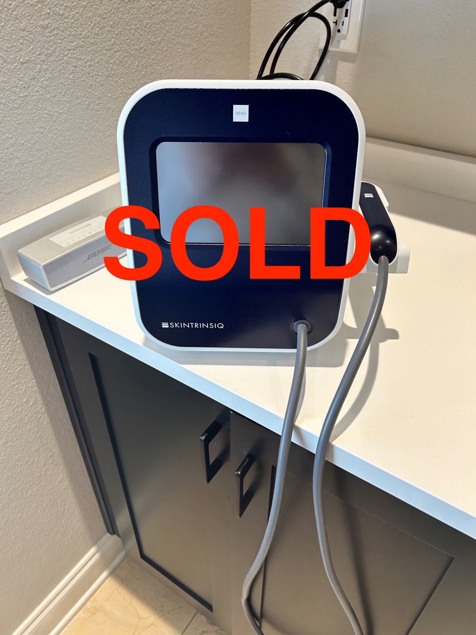 2022 Obagi Medical Skintrinsiq Facial System for use with Obagi Specialized Serums - Perfect Condition - Includes Free Shipping & Warranty - NO RECERTIFICATION FEE REQUIRED (km/coo)x