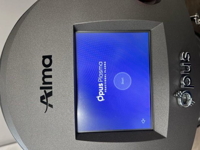 2022 Alma Opus Plasma Radio Frequency Fractional Skin Resurfacing, Wrinkle Reduction, Skin Tightening - with (1) OPUS HP, (1) COLIBRI HP, VIRO-VAC Smoke Evacuator, Ultrasonic Cleaner for Tips, $1800 Worth of Tips, & INCLUDES CONSUMABLE & SERVICE SUPPORT - Free Shipping (km/tho)s - Image 9