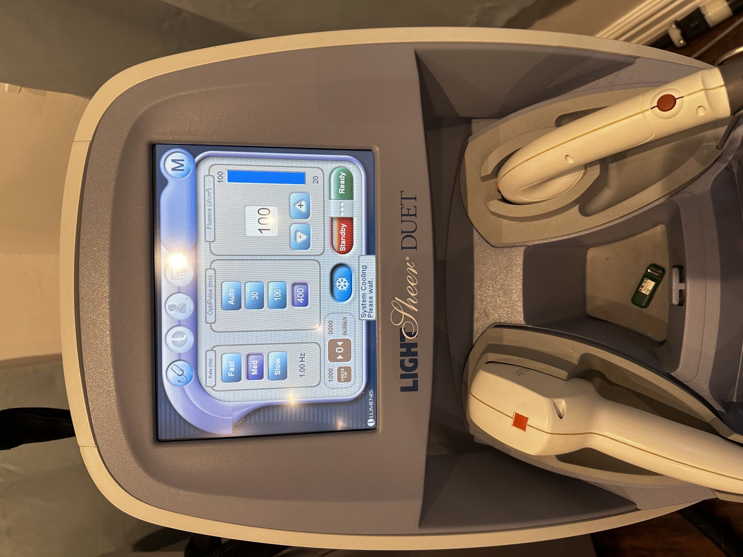 2013 Lumenis Lightsheer Duet Diode 805nm Hair Removal - 2018 HS & ET Handpieces - ONLY 152,499 TOTAL SYSTEM PULSES!!! - Free Shipping & Warranty (km/hew)x - Image 7