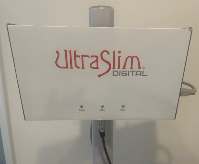 2022 Ward Photonics UltraSlim Digital - Professional Non-Invasive 635nm Diode Light Fat & Cellulite Reduction / Body Contouring System (km/but)x - Image 2