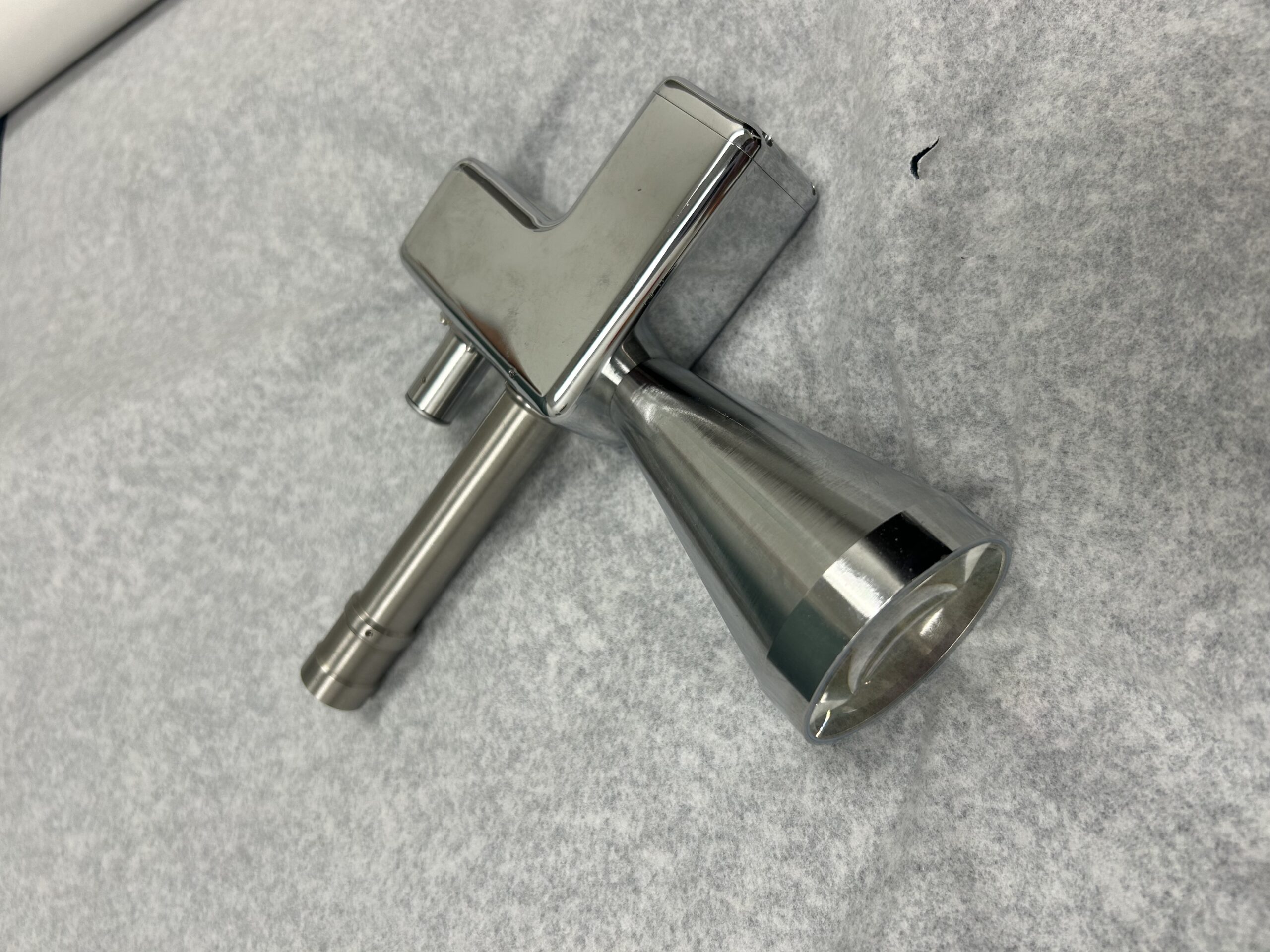 2004 Sciton Profile with BBL w/ (7) Filters, CLEAR SCAN 1064nm Nd Yag Hair Removal & Vascular, CONTOUR 2940nm Erbium Yag Resurfacing & Profractional - Includes Skin Chiller - Excellent Condition - Free Shipping & Warranty (km/kee)x - Image 29