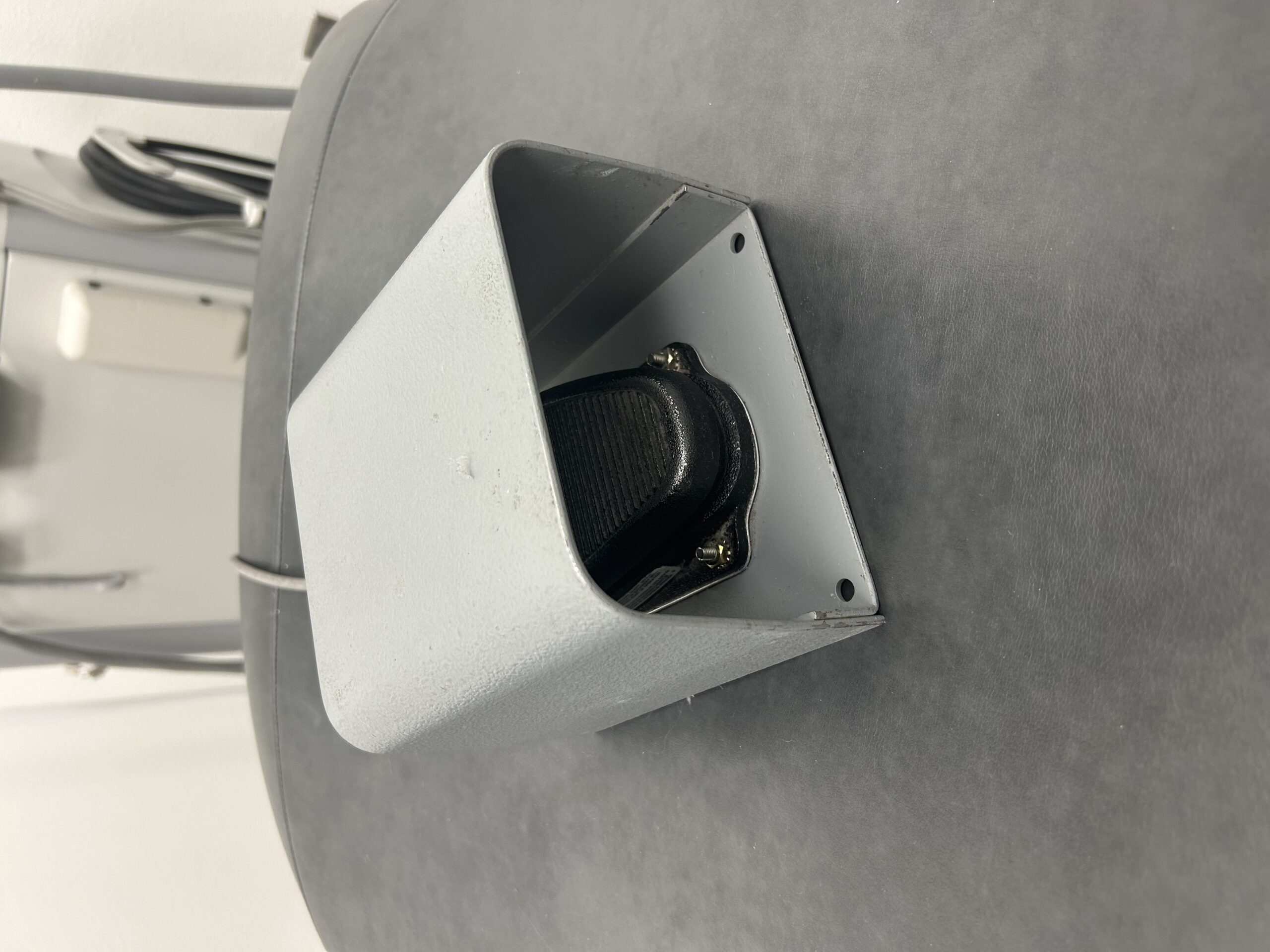 2004 Sciton Profile with BBL w/ (7) Filters, CLEAR SCAN 1064nm Nd Yag Hair Removal & Vascular, CONTOUR 2940nm Erbium Yag Resurfacing & Profractional - Includes Skin Chiller - Excellent Condition - Free Shipping & Warranty (km/kee)x - Image 35