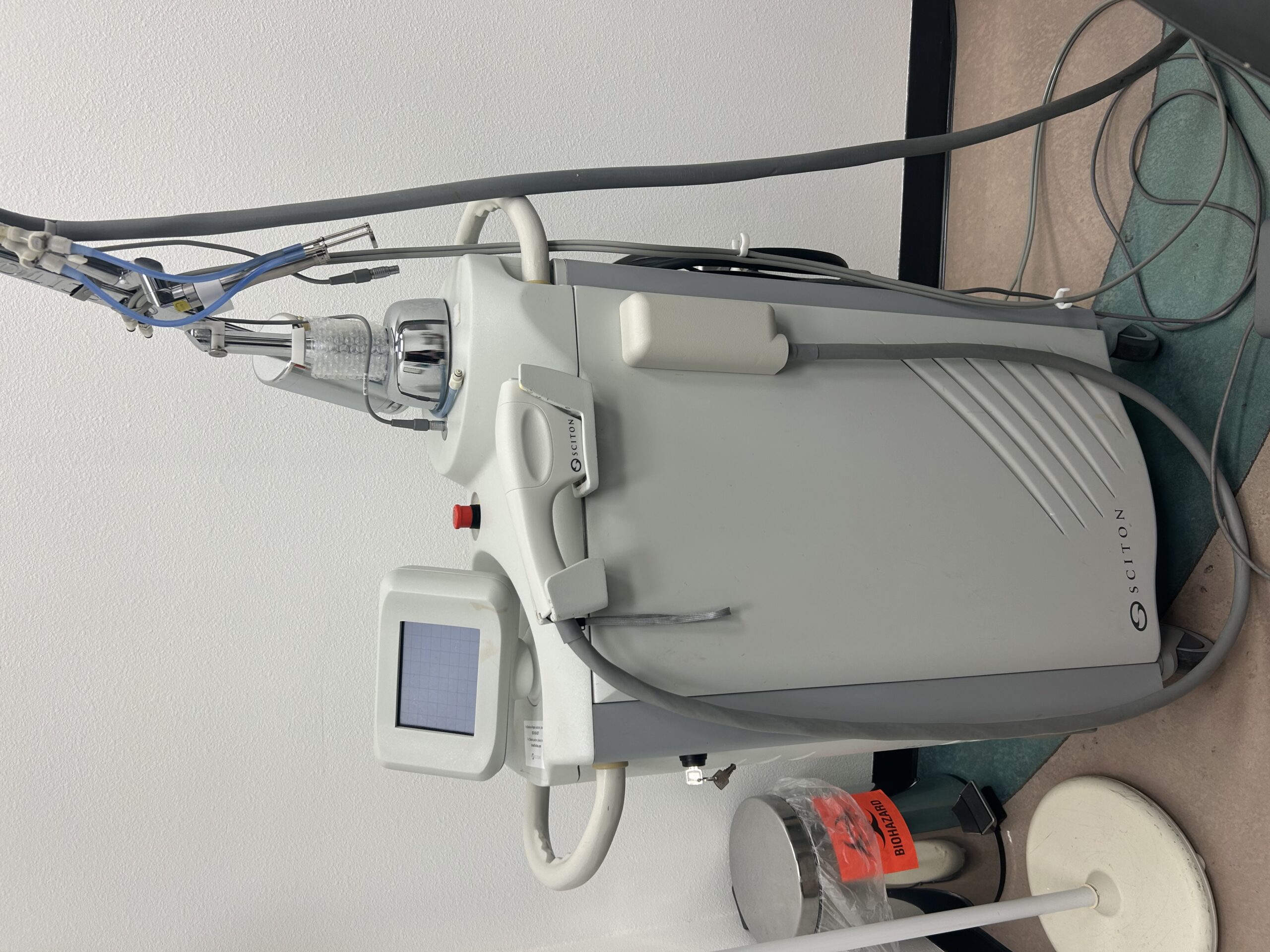 2004 Sciton Profile with BBL w/ (7) Filters, CLEAR SCAN 1064nm Nd Yag Hair Removal & Vascular, CONTOUR 2940nm Erbium Yag Resurfacing & Profractional - Includes Skin Chiller - Excellent Condition - Free Shipping & Warranty (km/kee)x - Image 2