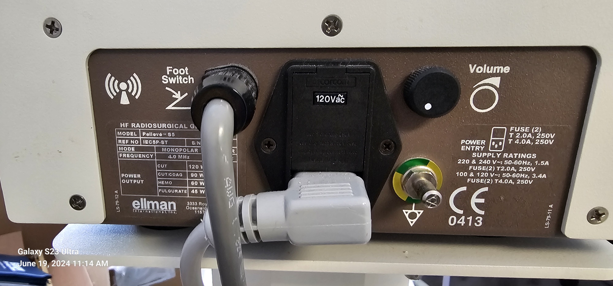 2011 Ellman Cynosure Pelleve S5 - Radio Frequency Surgical Generator - Wrinkle Reduction, Cutting & Coagulation (km/bur)s - Image 8