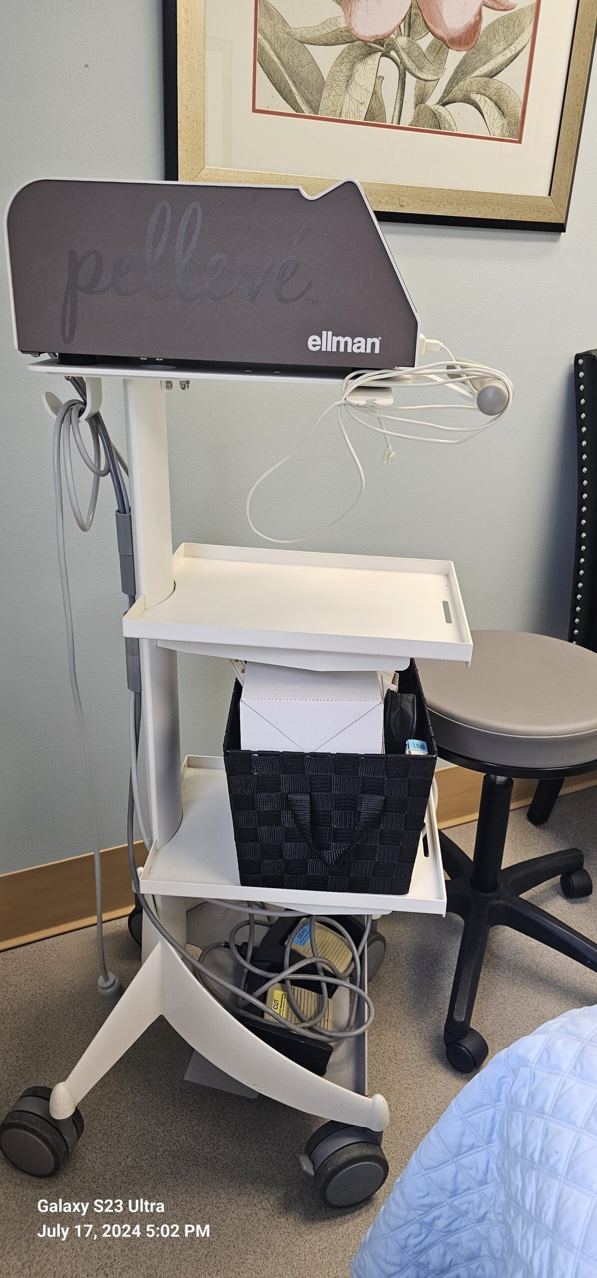 2011 Ellman Cynosure Pelleve S5 - Radio Frequency Surgical Generator - Wrinkle Reduction, Cutting & Coagulation (km/bur)s - Image 4