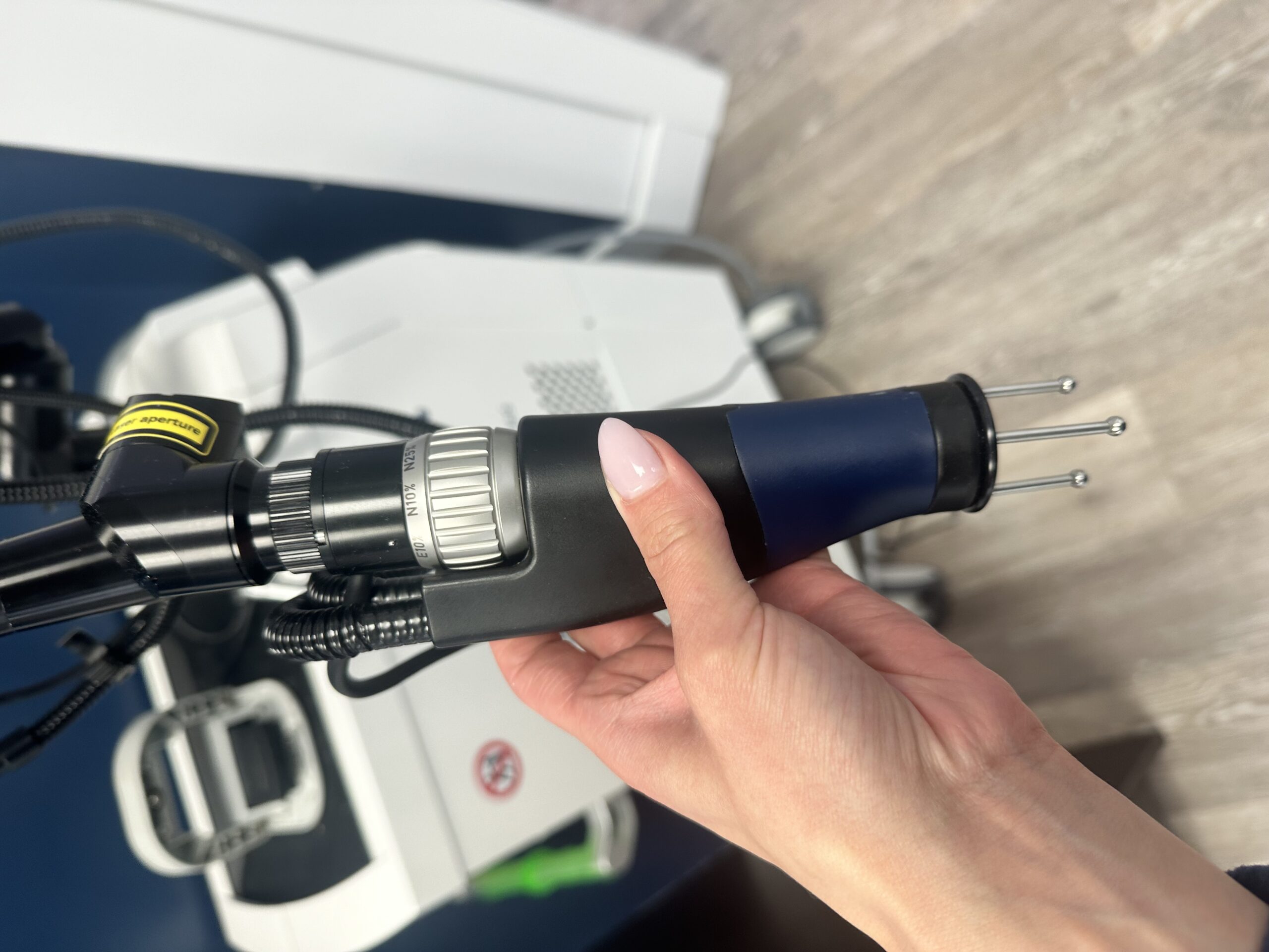 2018 Cutera Asclepion Juliet - with 2940nm Erbium Yag Handpiece for Skin Rejuvenation & Resurfacing - Free Shipping & Warranty (km/mar)s - Image 9