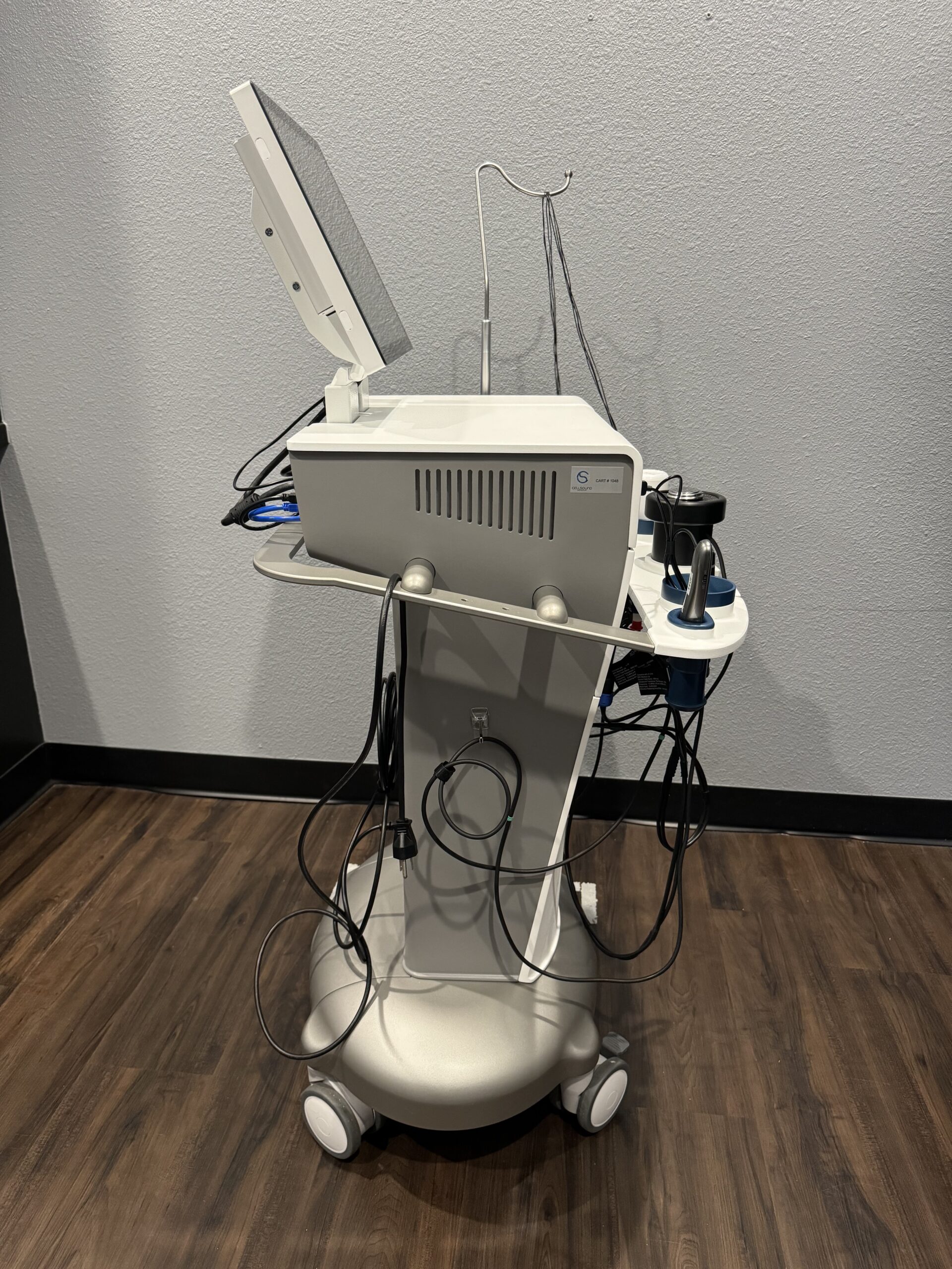 2023 Cellsound Aesthetics BRH-A2 with Photo Fact Center - Ultrasound and Electrostimulation Ulcer, Wound Healing & Skin Tightening - Includes $1,250 worth of Electrode Transducers - INCLUDES CONSUMABLES PURCHASING SUPPORT - Free Shipping & Warranty (km/poc)x - Image 4