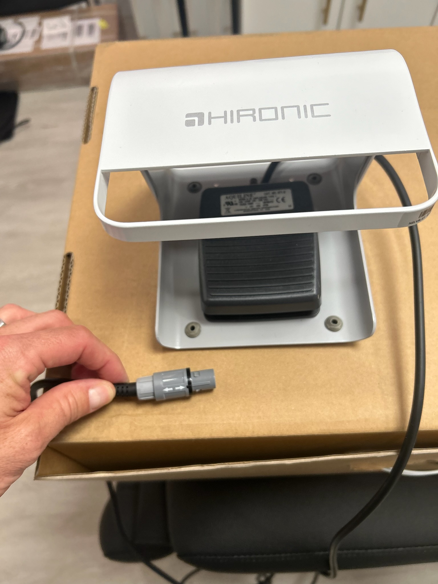 2024 Brand New Hironic Silkro Radio Frequency Microneedling - Skin Tightening & Skin Rejuvenation - NO RECERTIFICATION REQUIRED (km/sch)x - Image 19