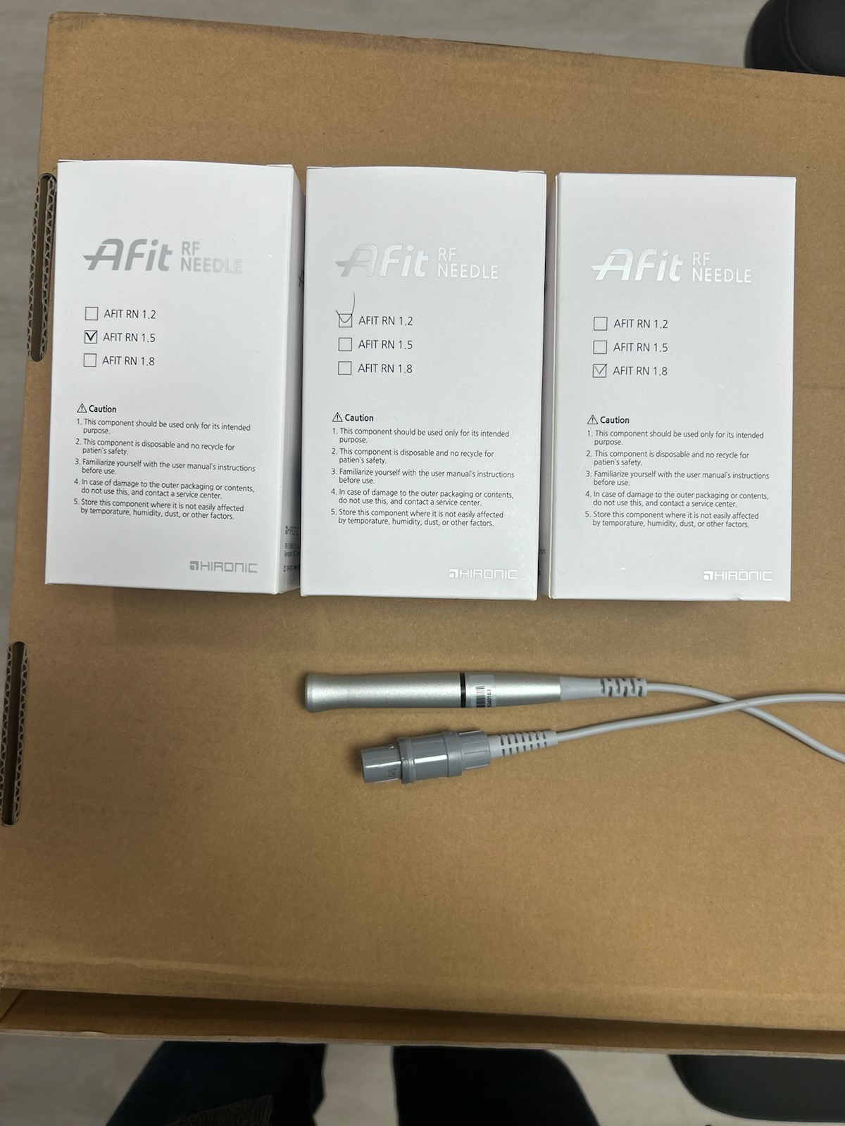 2024 Brand New Hironic Silkro Radio Frequency Microneedling - Skin Tightening & Skin Rejuvenation - NO RECERTIFICATION REQUIRED (km/sch)x - Image 12