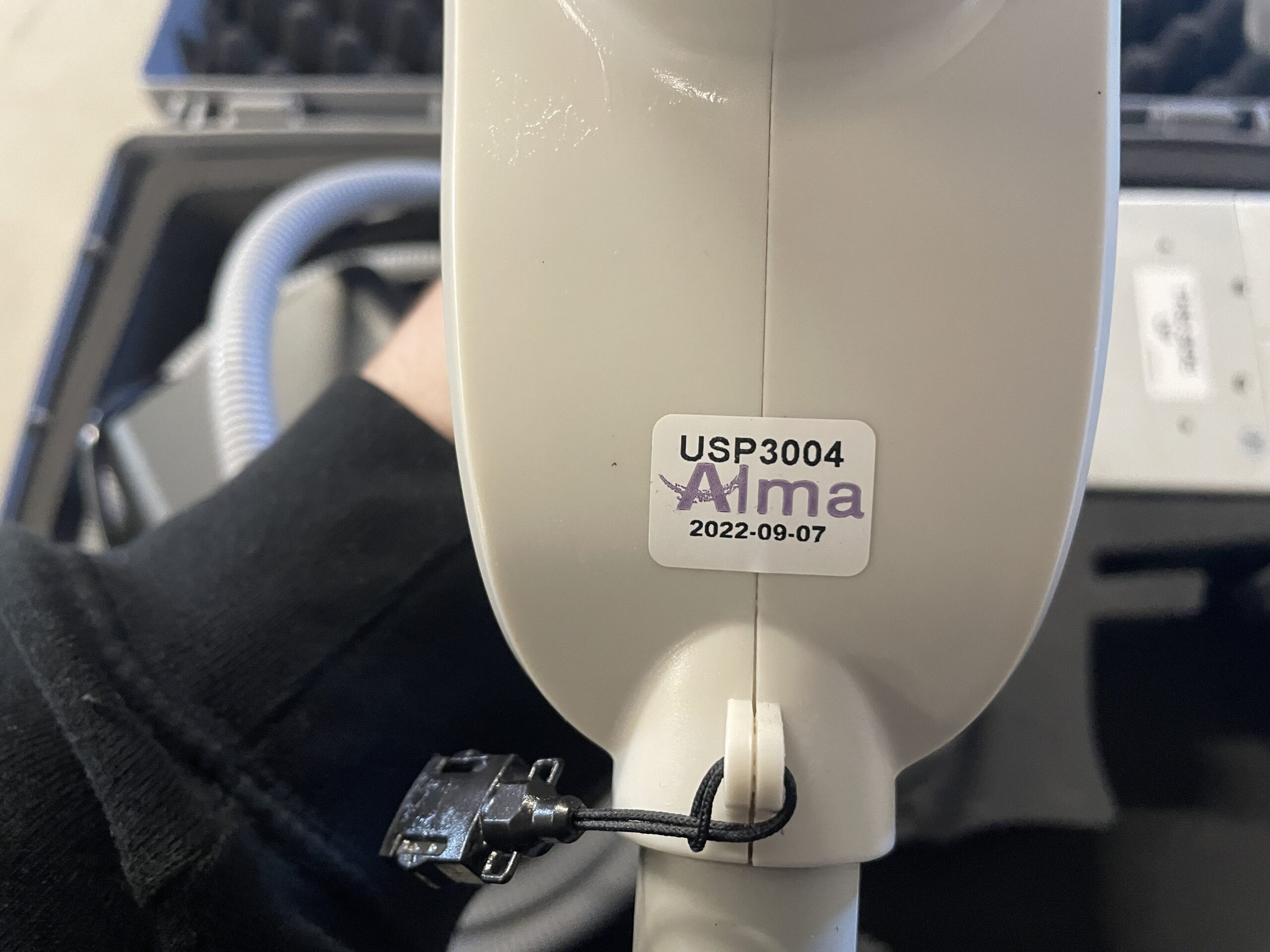 2022 Alma Accent Prime - with (4) Handpieces - (2) Ultrasound Handpieces - Ultraspeed & MiniSpeed Handpieces, & (2) Unipolar Radio Frequency Handpieces - Unilarge & Unibody Handpiece - Free Shipping and Warranty (hm/af) - Image 7