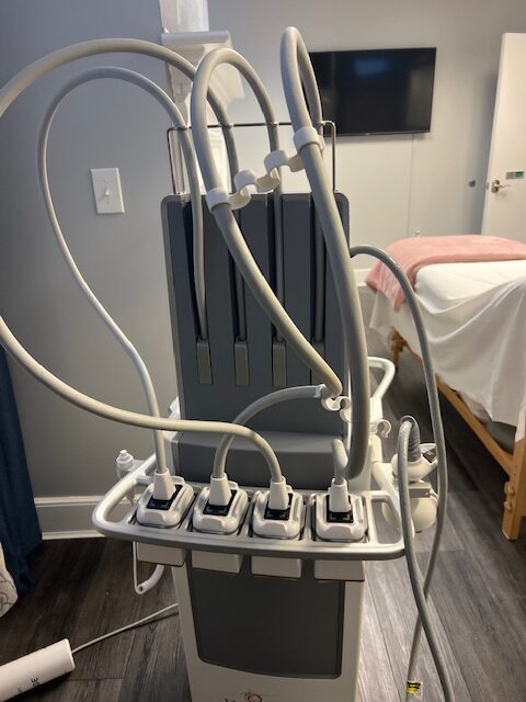 2021 Venus Concepts Bliss - 1064nm Diode, Radio Frequency & PEMF Body Contouring, Cellulite & Fat Reduction - Hands Free - Includes Warranty & Free Shipping (km/lin)x - Image 4