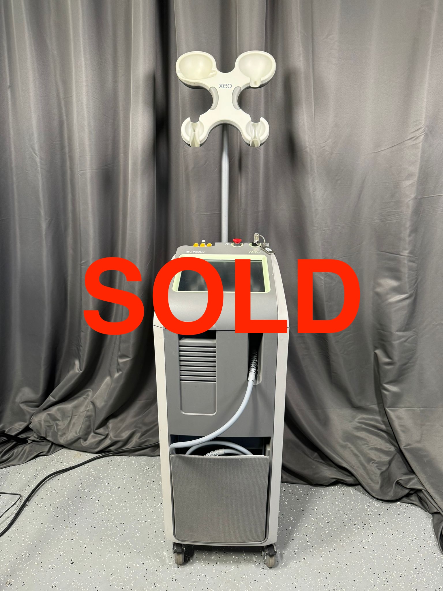 2014 Cutera Xeo Navigation System with Full Nd Yag, Limelight and Prowave LX with 90 Day Warranty and Free Shipping (vw/mg)x