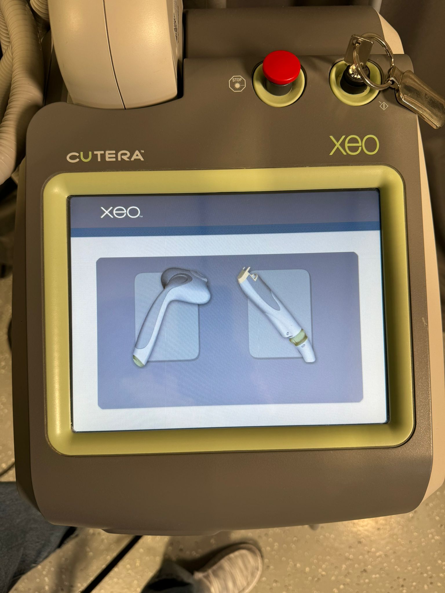2014 Cutera Xeo Navigation System with Full Nd Yag, Limelight and Prowave LX with 90 Day Warranty and Free Shipping (vw/mg)x - Image 4