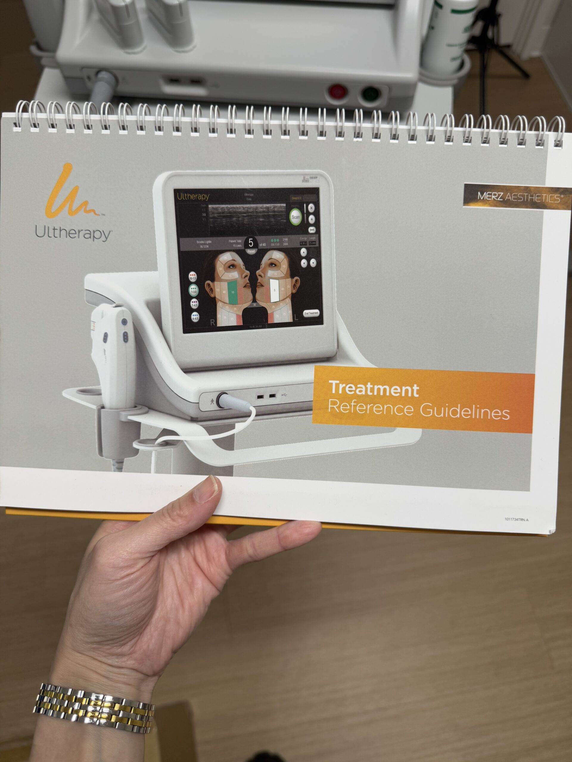 2024 Merz Ulthera Ultherapy Ultrasound Skin Tightening System - with 2024 UH-2 DeepSee Handpiece - PERFECT CONDITION - ONLY USED 10x - Free Shipping & Warranty (km/tan)s - Image 14