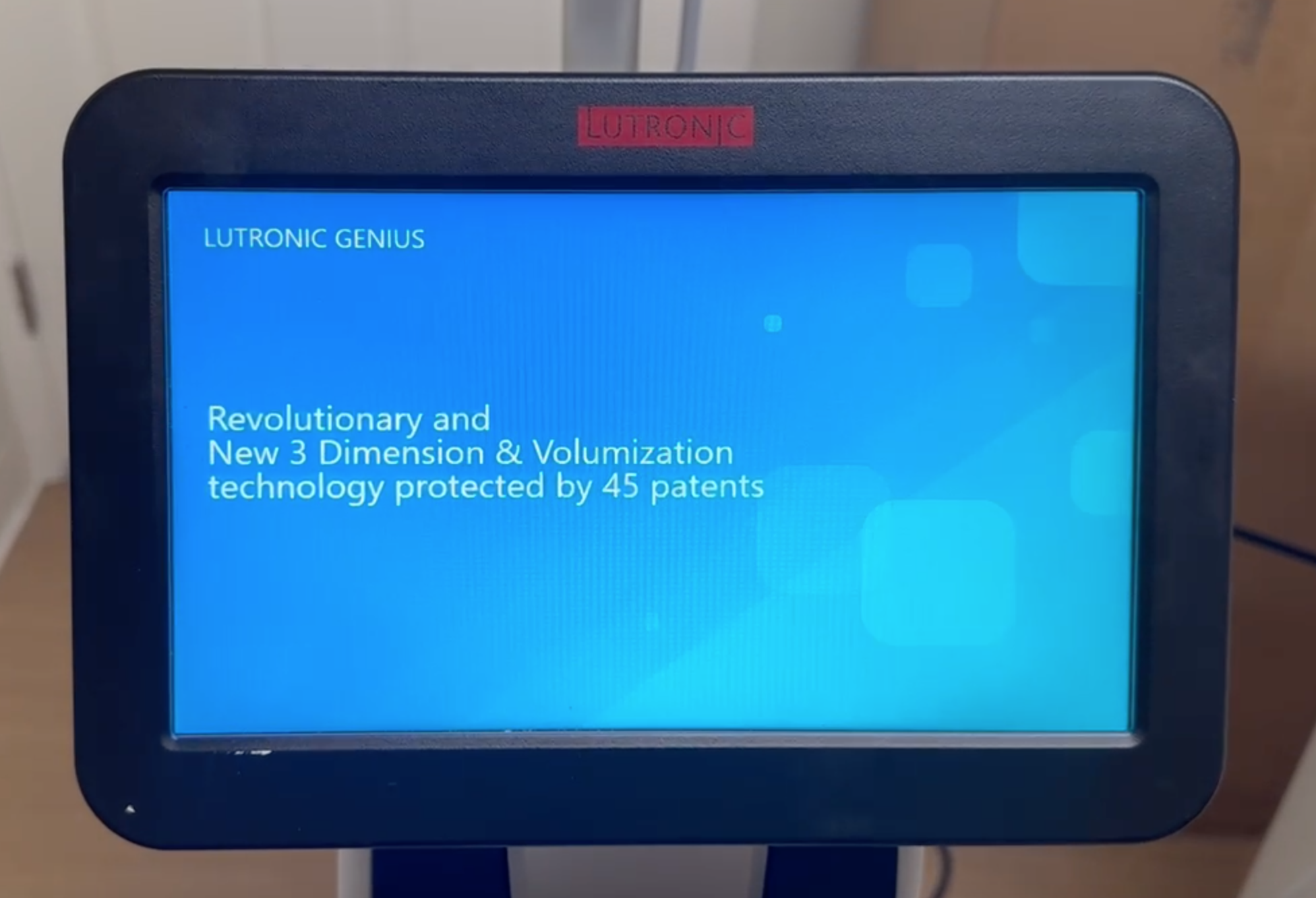 Genius RF screen display