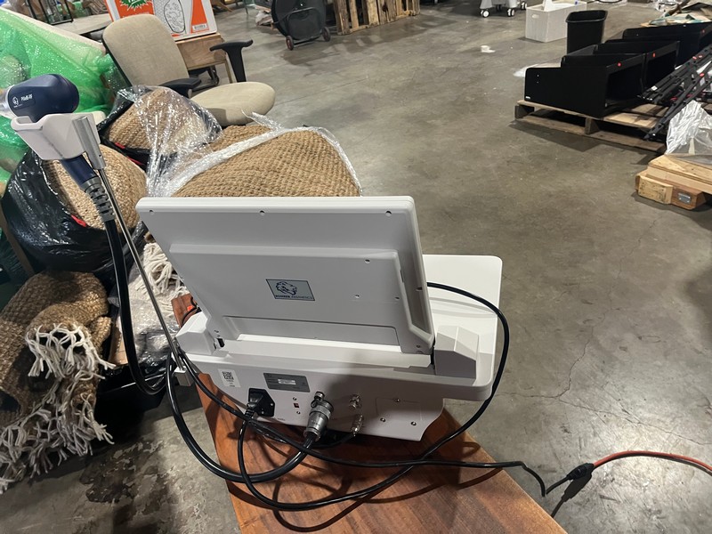 2022 Rohrer Aesthetics Pixel8-RF PRO - UPGRADED PRO VERSION w/ 4 MHz - with Microneedling Radio Frequency Skin Tightening & Skin Smoothing - INCLUDES 10 NEW PIXEL8 TIPS and ONGOING CONSUMABLE SUPPORT - Cart Not Included - Free Shipping & Warranty (jp/vw)s - Image 4