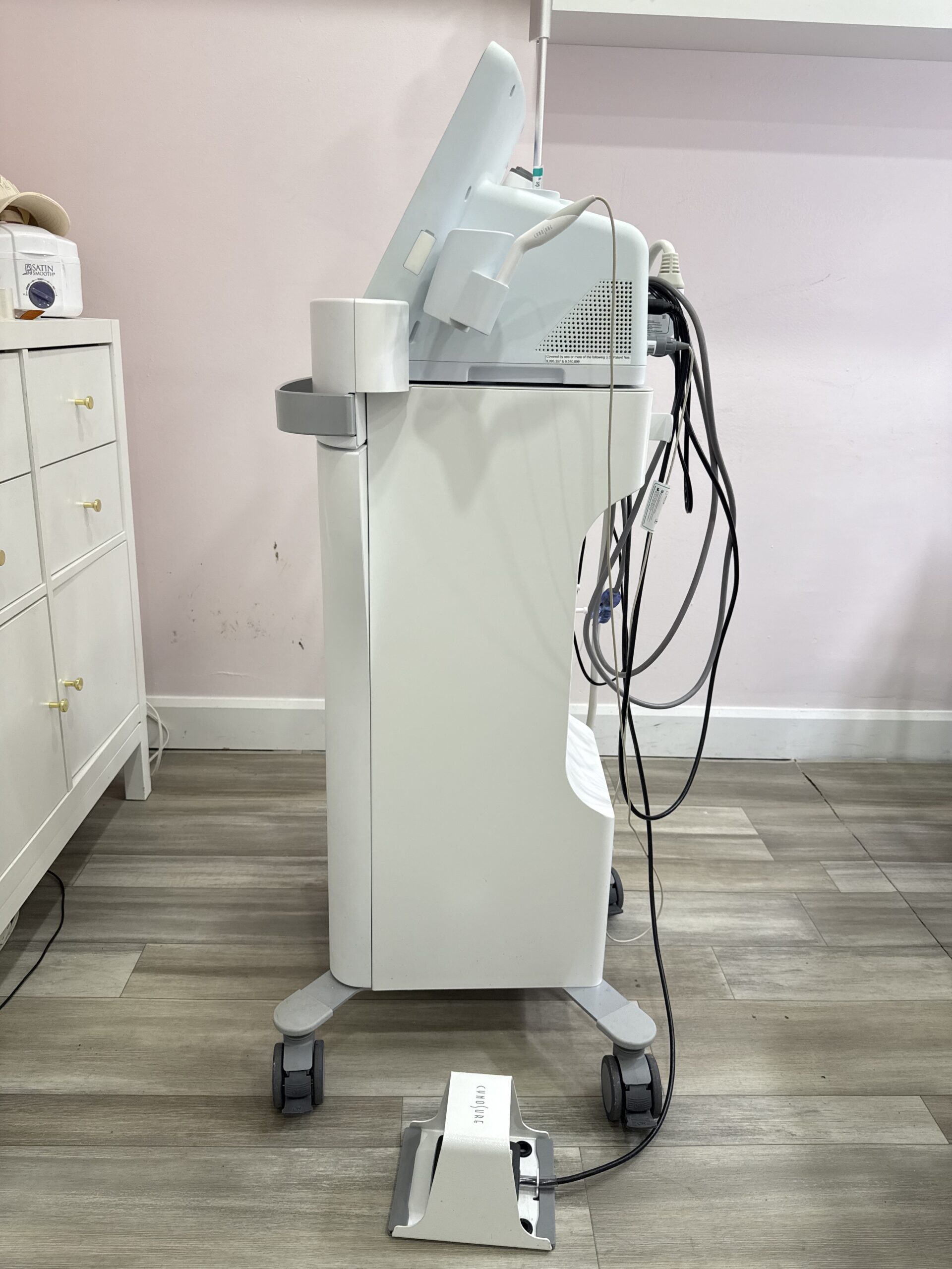 2022 Cynosure Potenza Microneedling w/ Monopolar or Bipolar Radio Frequency - Includes (2) Handpieces - Motorized & Acne HP's, (2) Boxes of Tips, & CONSUMABLE SUPPORT INCLUDED - Free Shipping & Warranty (km/tar)s - Image 4