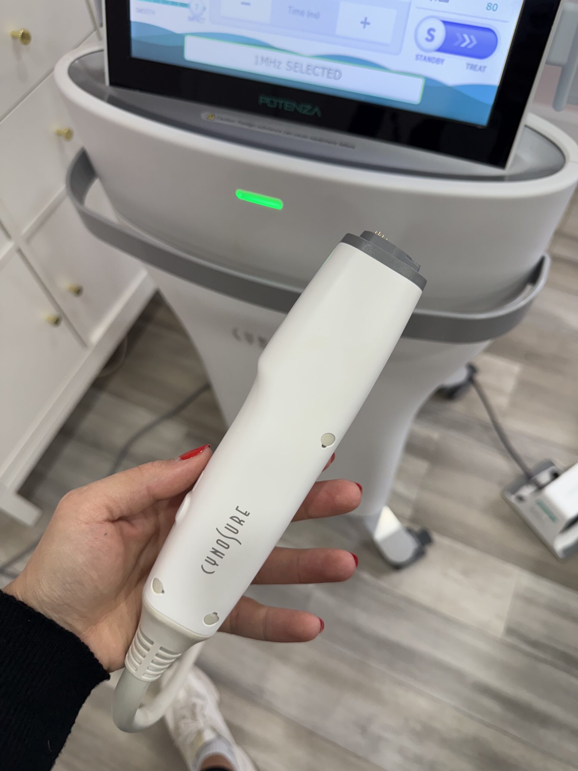 2022 Cynosure Potenza Microneedling w/ Monopolar or Bipolar Radio Frequency - Includes (2) Handpieces - Motorized & Acne HP's, (2) Boxes of Tips, & CONSUMABLE SUPPORT INCLUDED - Free Shipping & Warranty (km/tar)s - Image 7