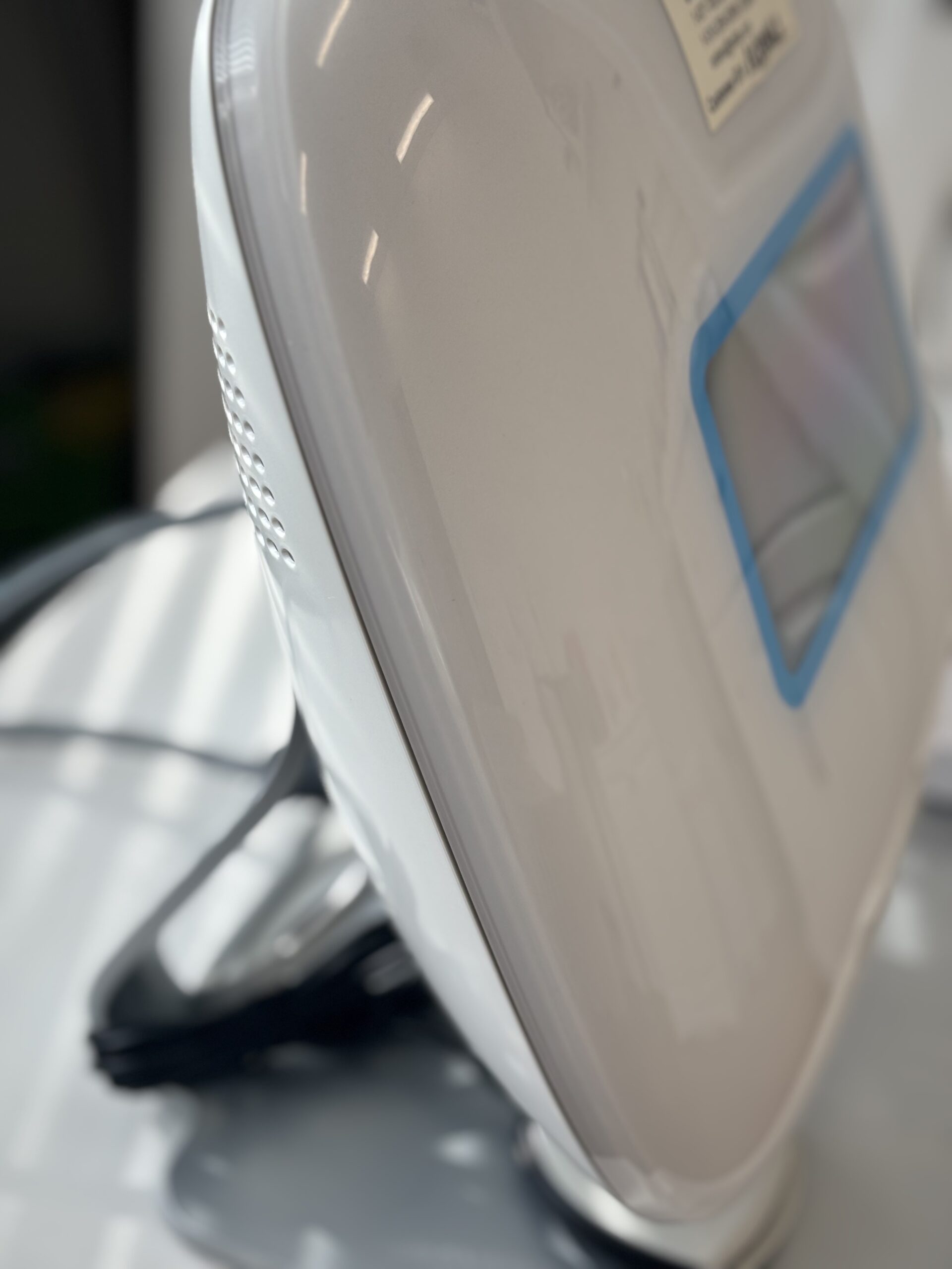 2018 Solta Clear + Plus and Brilliant - with BRAND NEW 1440nm Handpiece & Permea 1927nm Handpiece – Fractional Pigment & Fine Lines Reduction, Skin Rejuvenation - INCLUDES CONSUMABLE PURCHASING SUPPORT, MANUFACTURER WARRANTY until 08/15/2026 & Free Shipping (km/ter)x - Image 6