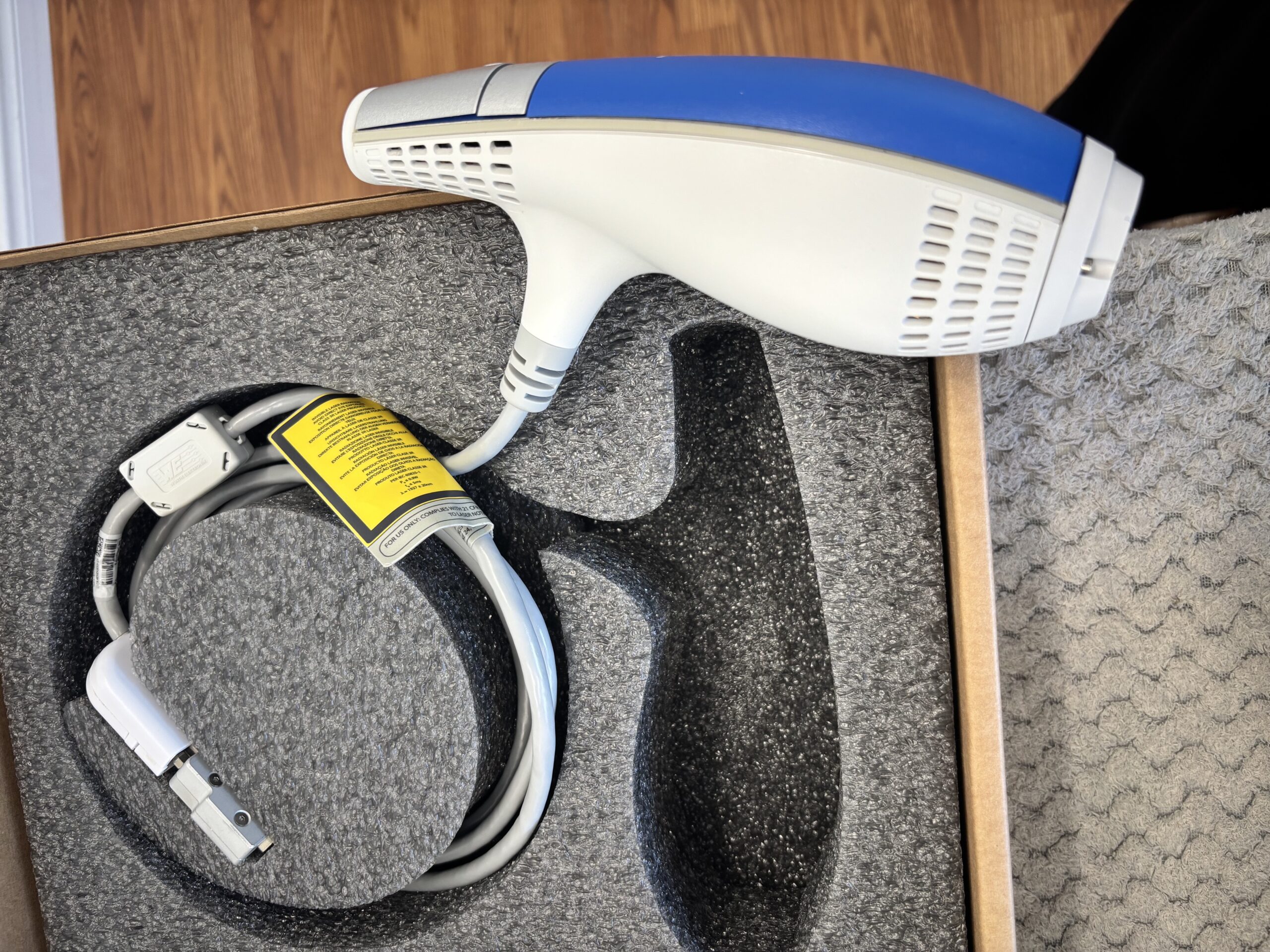 2018 Solta Clear + Plus and Brilliant - with BRAND NEW 1440nm Handpiece & Permea 1927nm Handpiece – Fractional Pigment & Fine Lines Reduction, Skin Rejuvenation - INCLUDES CONSUMABLE PURCHASING SUPPORT, MANUFACTURER WARRANTY until 08/15/2026 & Free Shipping (km/ter)x - Image 11