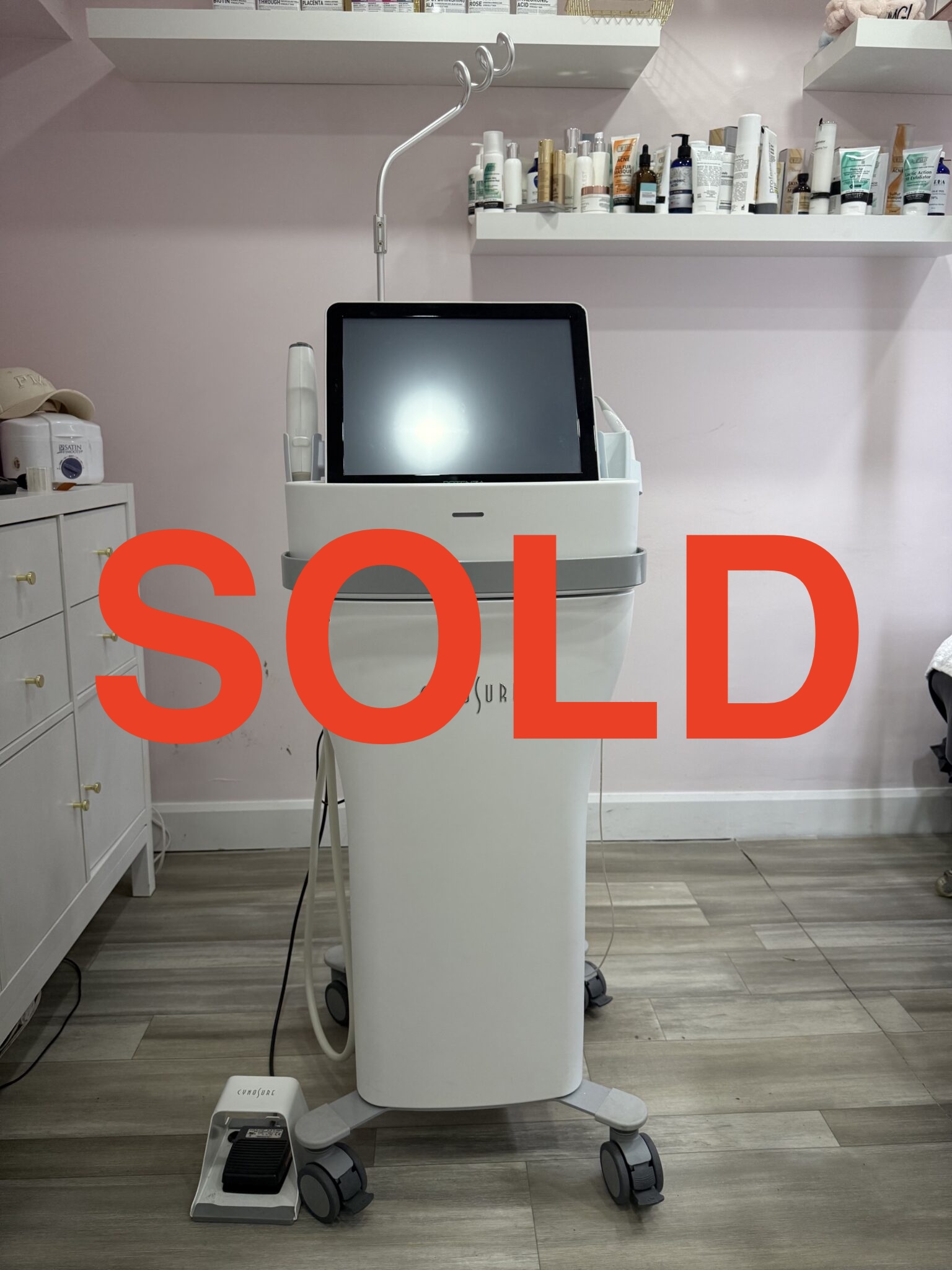 2022 Cynosure Potenza Microneedling w/ Monopolar or Bipolar Radio Frequency - Includes (2) Handpieces - Motorized & Acne HP's, (2) Boxes of Tips, & CONSUMABLE SUPPORT INCLUDED - Free Shipping & Warranty (km/tar)s
