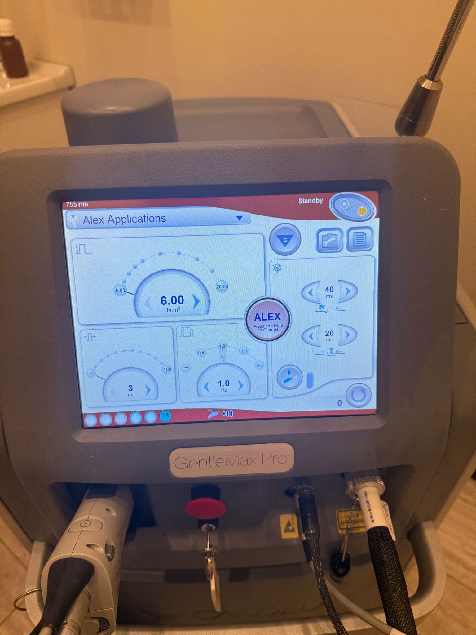 2019 Candela Gentlemax Pro 755nm & 1064nm Dual Wavelength - Hair Removal, Pigment, Vascular Lesions, Skin Rejuvenation - Received Full Maintenance Service- Free Shipping & Warranty (km/qui)s - Image 6