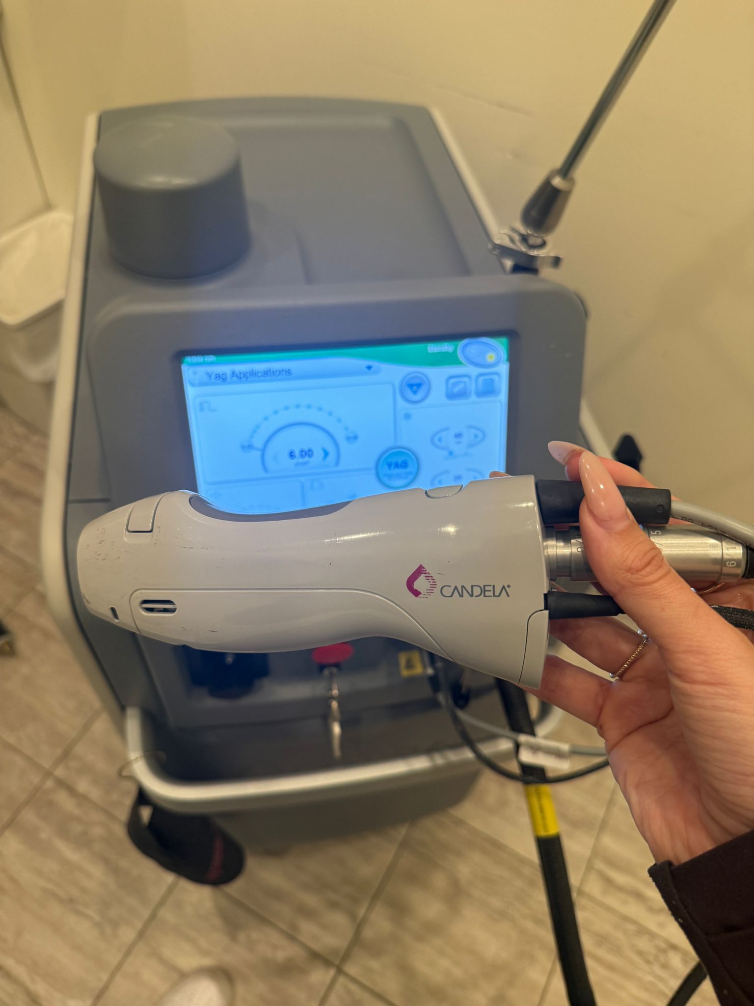 2019 Candela Gentlemax Pro 755nm & 1064nm Dual Wavelength - Hair Removal, Pigment, Vascular Lesions, Skin Rejuvenation - Received Full Maintenance Service- Free Shipping & Warranty (km/qui)s - Image 15