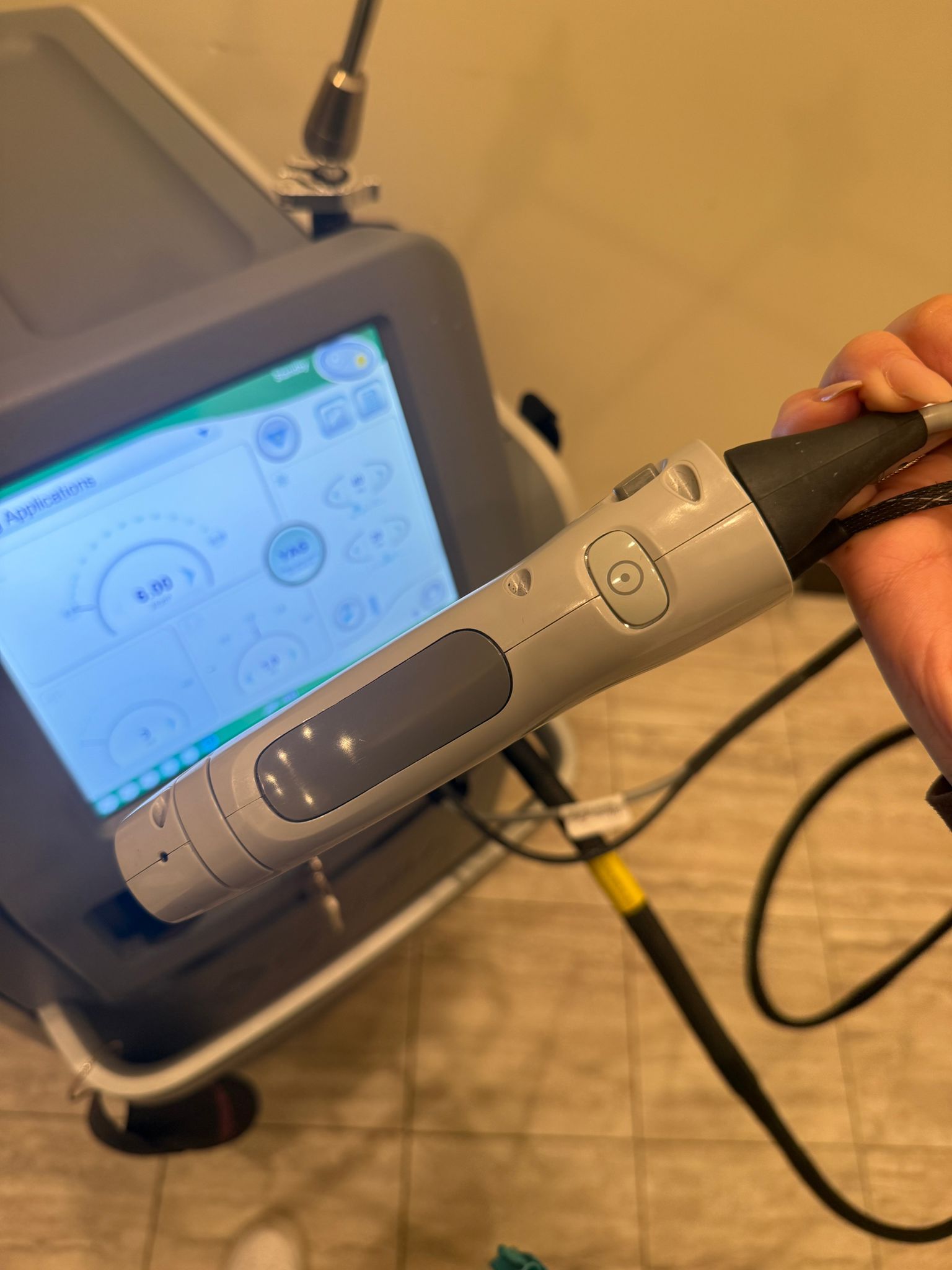 2019 Candela Gentlemax Pro 755nm & 1064nm Dual Wavelength - Hair Removal, Pigment, Vascular Lesions, Skin Rejuvenation - Received Full Maintenance Service- Free Shipping & Warranty (km/qui)s - Image 16