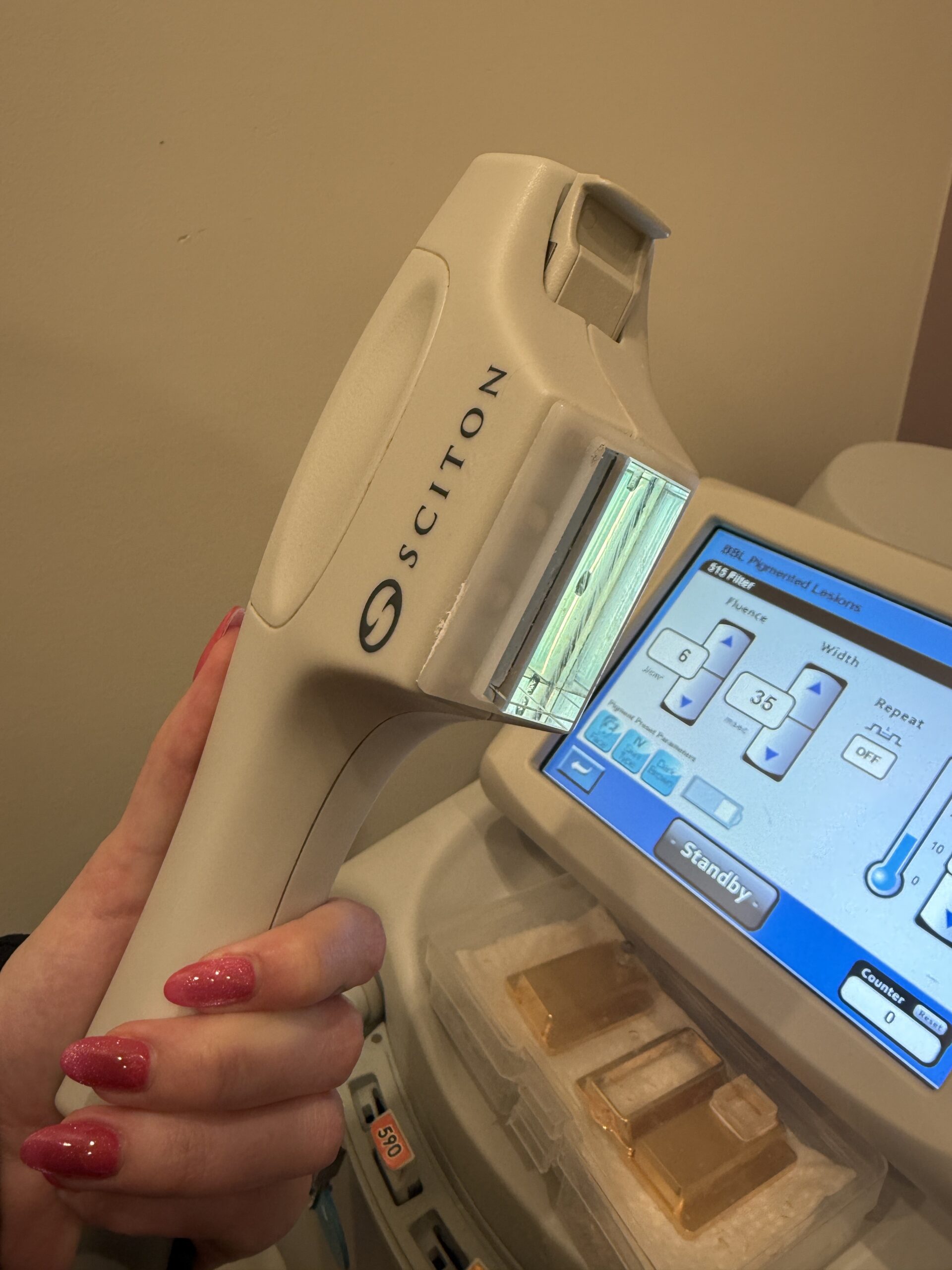 2017 Sciton Joule BBL - w/ 0 PULSE COUNT REFURBISHED BBL HANDPIECE - w/ 515, 560, 590, 640, & 695nm Broadband Light Filters & 3 Gold Spot Size Attachments - Free Shipping & Warranty (km/qui) - Image 13