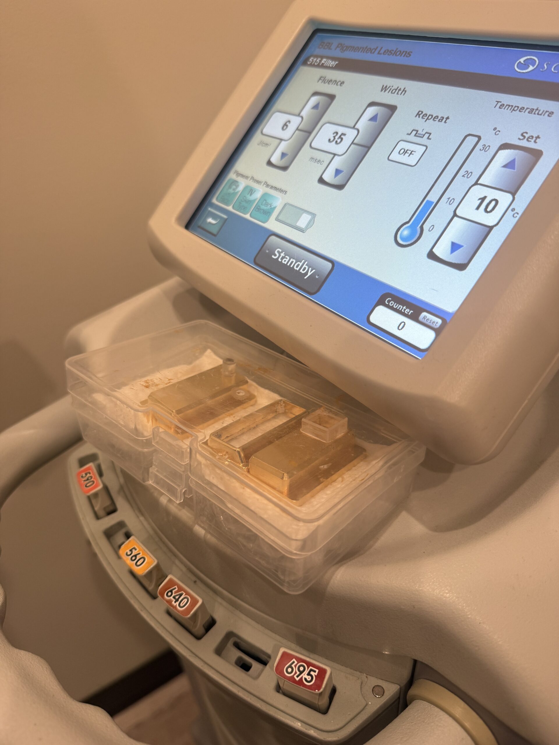 2017 Sciton Joule BBL - w/ 0 PULSE COUNT REFURBISHED BBL HANDPIECE - w/ 515, 560, 590, 640, & 695nm Broadband Light Filters & 3 Gold Spot Size Attachments - Free Shipping & Warranty (km/qui) - Image 7