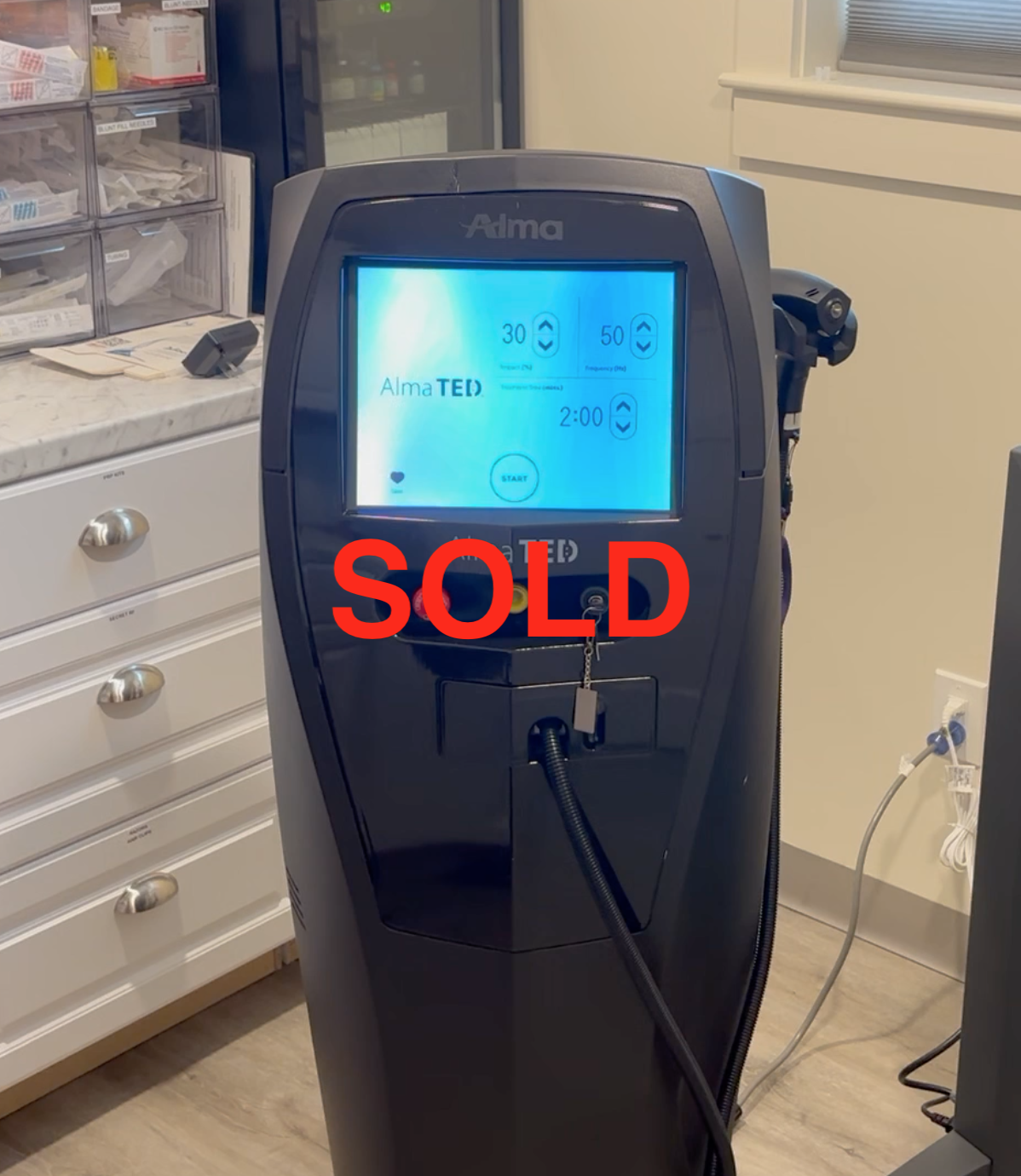 2022 Alma TED TransEpidermal Delivery - Non-Invasive Hair Restoration - Scalp Treatment - INCLUDES SUPPORT FOR CONSUMABLE PURCHASING - Free Shipping & Warranty (km/rin)s
