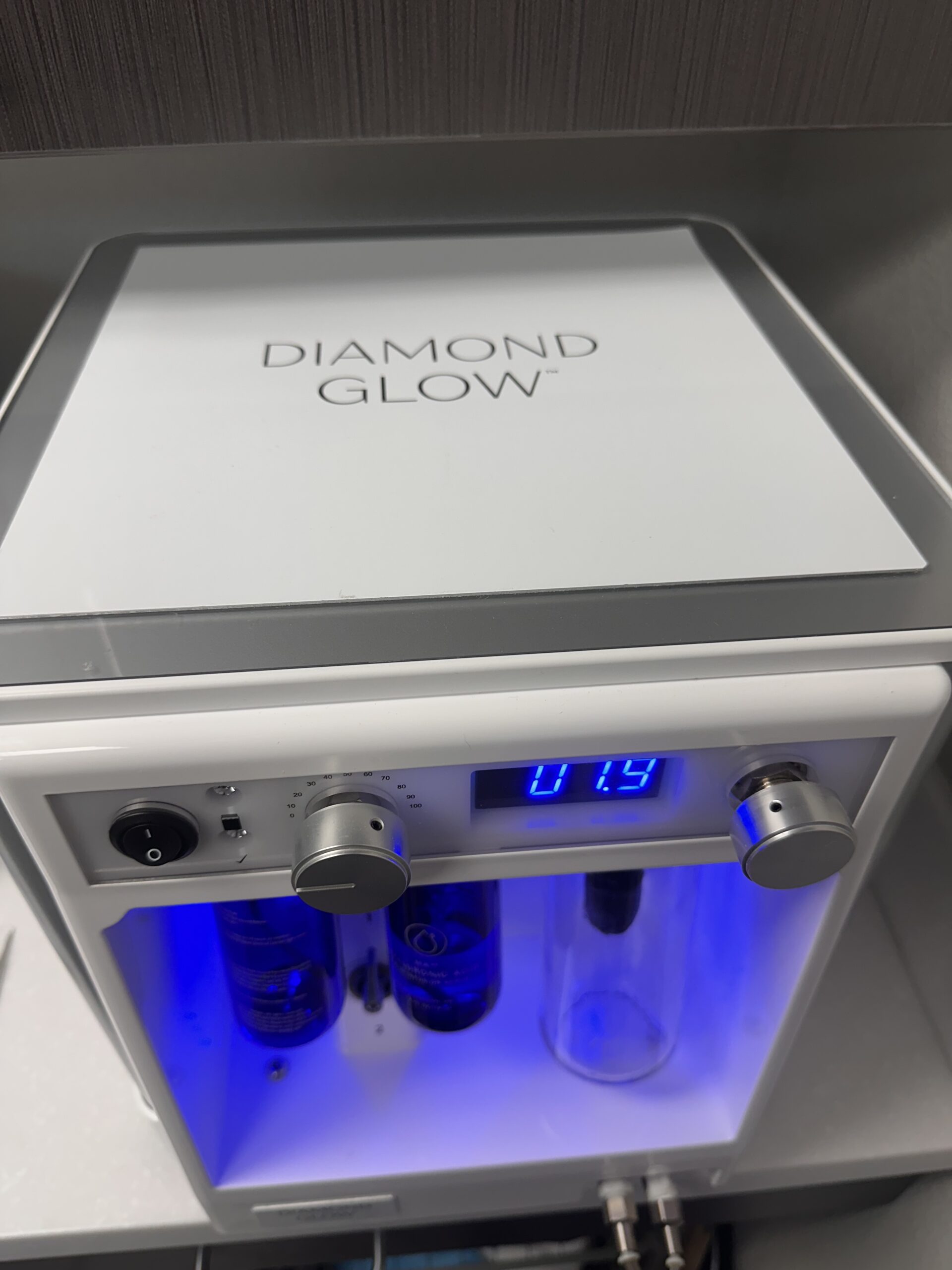 2020 Envy Medical Allergan Aesthetics Diamond Glow SP3 Dermalinfusion Facial System - Hour Count = 91 Hours - Free Shipping & 90 Day Warranty (km/swi) - Image 7