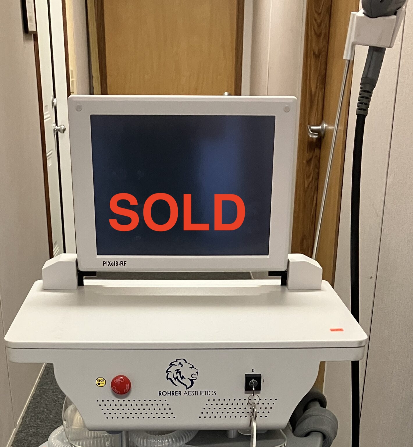 2022 Rohrer Aesthetics Pixel8-RF PRO - UPGRADED PRO VERSION w/ 4 MHz - with Microneedling Radio Frequency Skin Tightening & Skin Smoothing - INCLUDES 10 NEW PIXEL8 TIPS and ONGOING CONSUMABLE SUPPORT - Cart Not Included - Free Shipping & Warranty (jp/vw)s