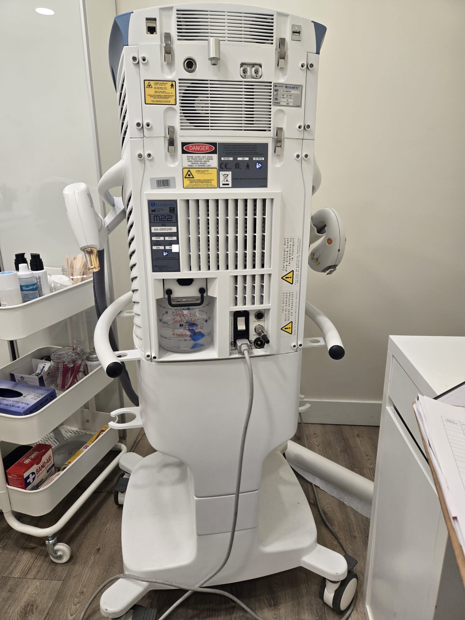 2013 Lumenis Stellar M22 with 5 Handpieces - (2) IPL, Nd Yag, Q-switched, & ResurfX - ONLY 79,671 SYSTEM PULSES - Excellent Condition - Free Shipping & Warranty (km/qui)x - Image 5