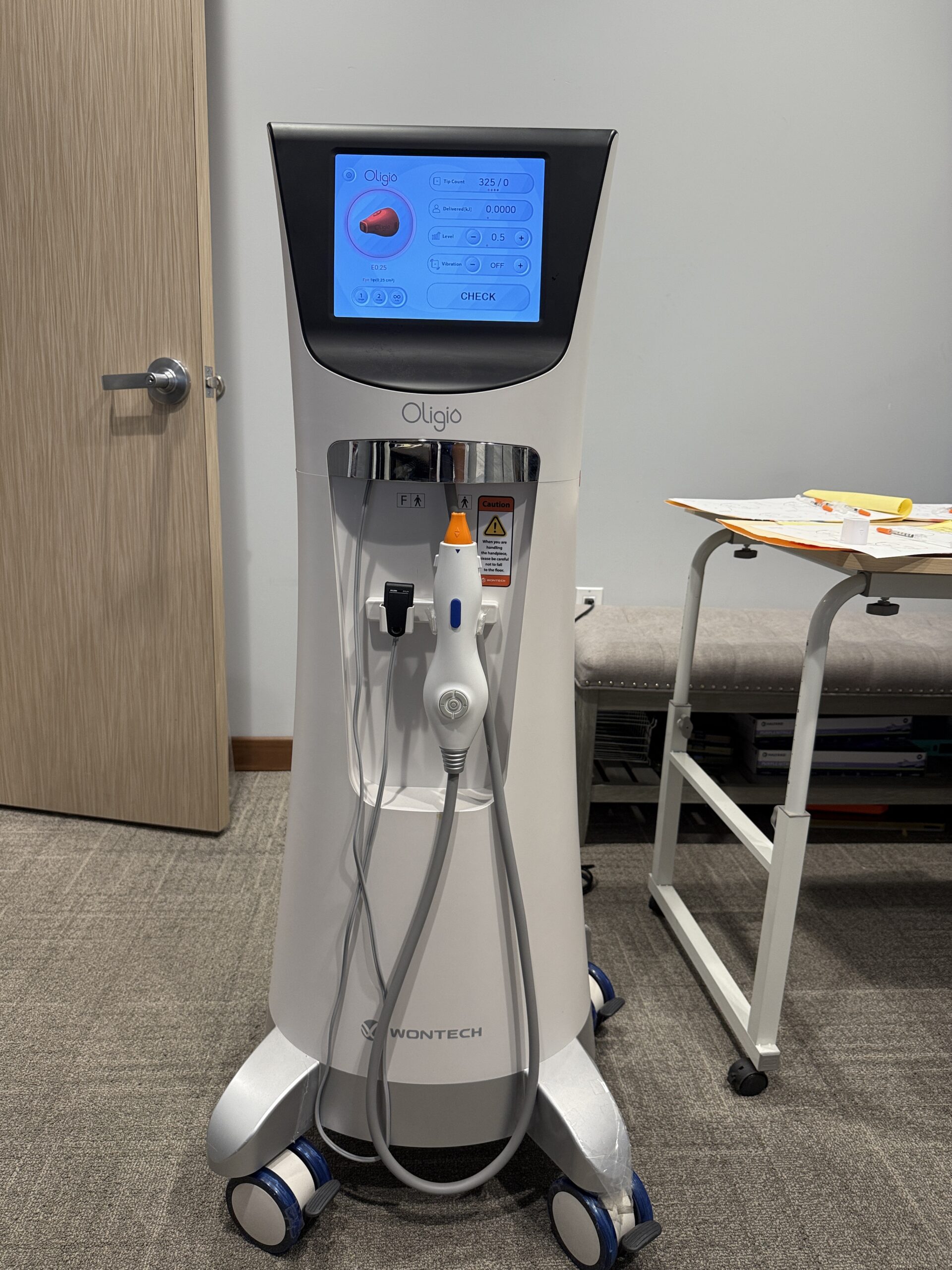 2023 Wontech Oligio Monopolar RF Non-Invasive Anti-Aging for the EYE AREA, FACE & NECK - Skin Tightening & Collagen Production - INCLUDES FREE RECERTIFICATION w/1 YEAR MANUFACTURER WARRANTY & CONSUMABLE PURCHASING SUPPORT - (km/ahn)s - Image 2