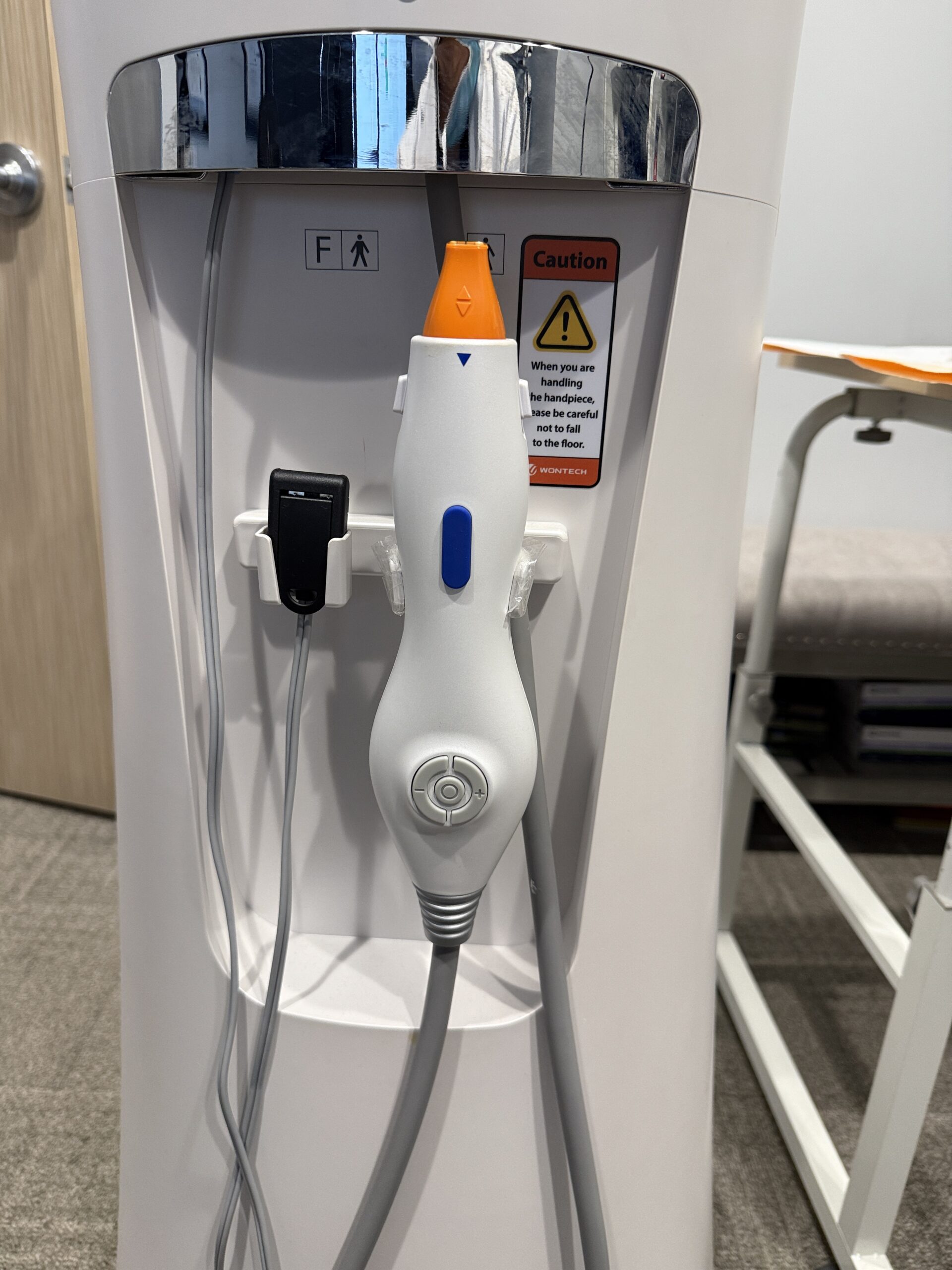 2023 Wontech Oligio Monopolar RF Non-Invasive Anti-Aging for the EYE AREA, FACE & NECK - Skin Tightening & Collagen Production - INCLUDES FREE RECERTIFICATION w/1 YEAR MANUFACTURER WARRANTY & CONSUMABLE PURCHASING SUPPORT - (km/ahn)s - Image 12