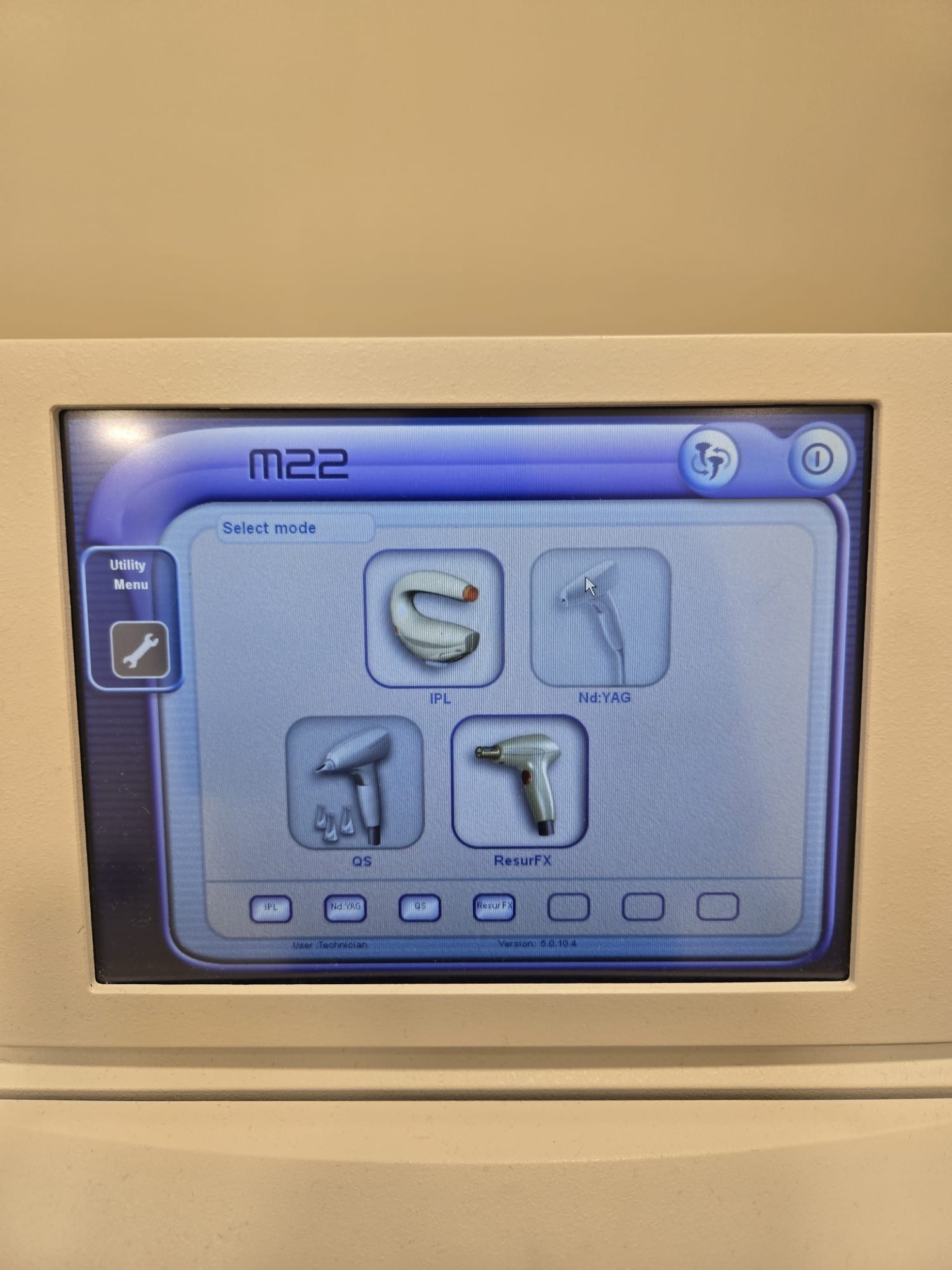 2013 Lumenis Stellar M22 with 5 Handpieces - (2) IPL, Nd Yag, Q-switched, & ResurfX - ONLY 79,671 SYSTEM PULSES - Excellent Condition - Free Shipping & Warranty (km/qui)x - Image 19