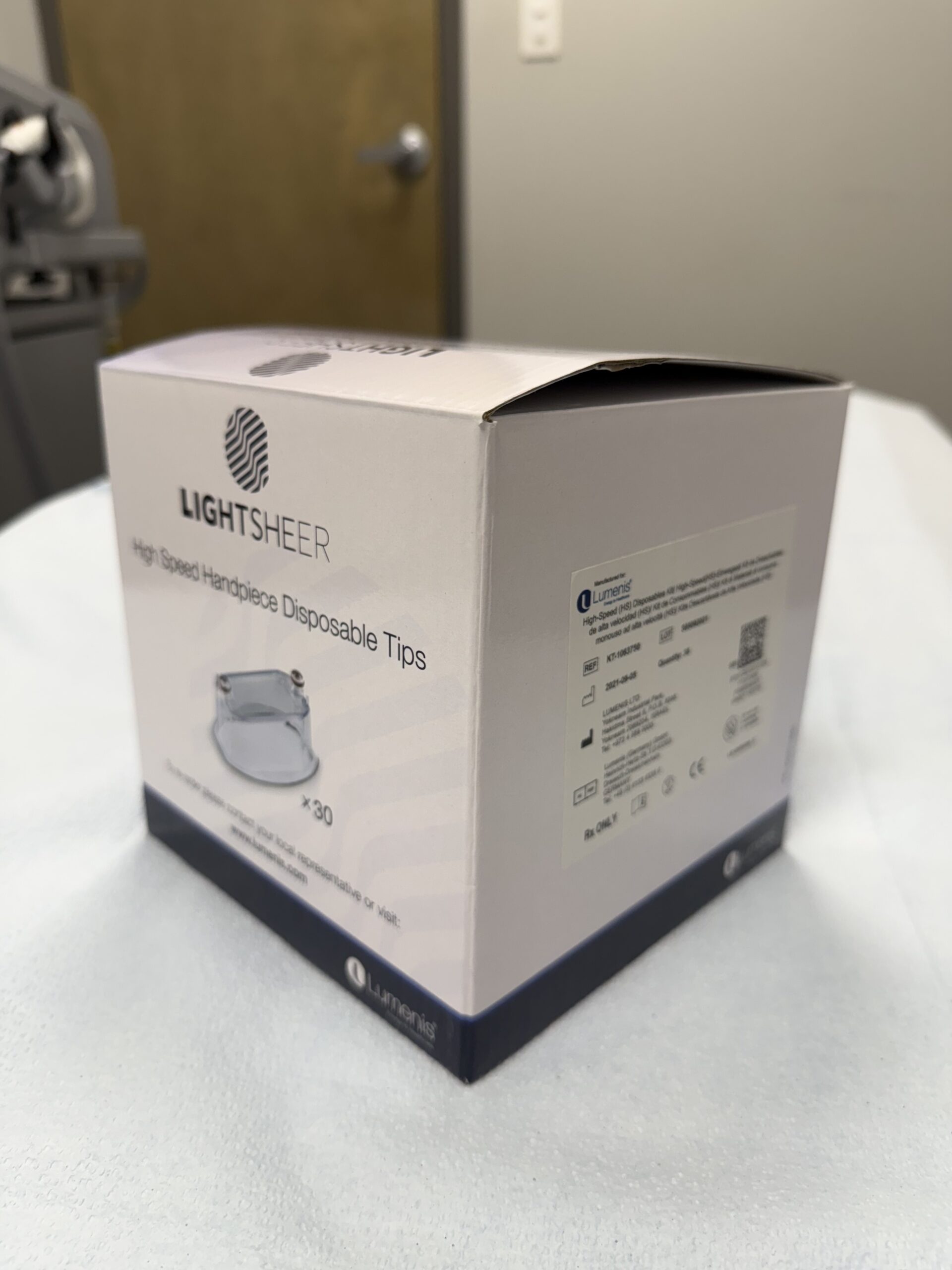 2022 Lumenis Lightsheer Quattro with (4) Handpieces with Low Pulses for Diode Hair Removal, Pigment, Vascular, Wrinkles, 4 Handpieces – HS 805 nm, HS 1060 nm with 22 x 35 mm Spot Sizes, XC 805 12x12mm, ET 1060 9x9mm Spot Sizes - Free Shipping & Warranty (jp/jus)x - Image 24