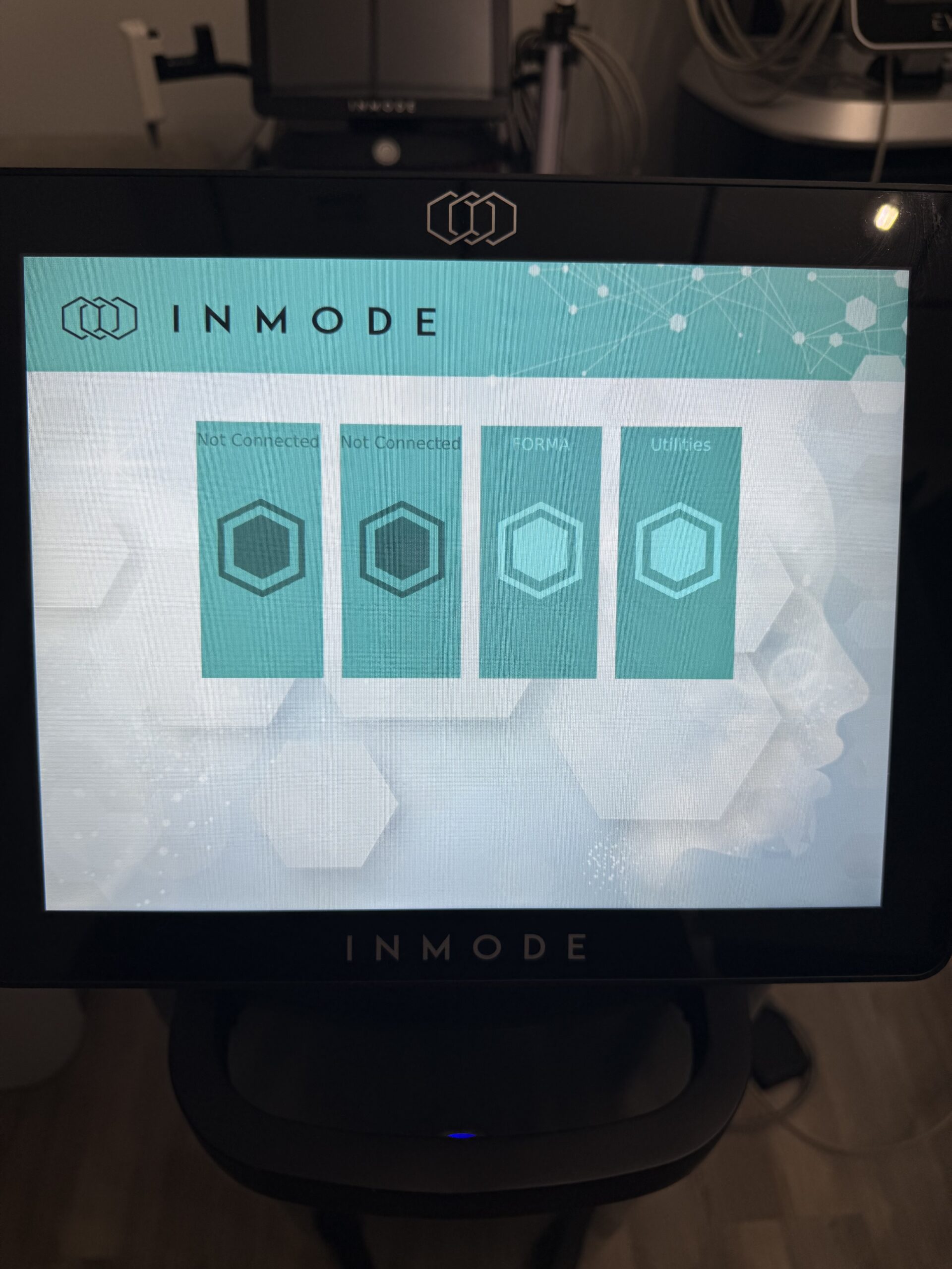 2023 Inmode DEFINE -(4) Applicators - (1) Hands Free Define Cheek & (1) Define Chin, & (1) Forma Face Handpiece, (1) Morpheus8 Face Handpiece - Only Used 5x for Training - Perfect Condition - INCLUDES MANUFACTURER WARRANTY & CONSUMABLE SUPPORT - Free Shipping & Warranty (km/rey-ve)s - Image 6