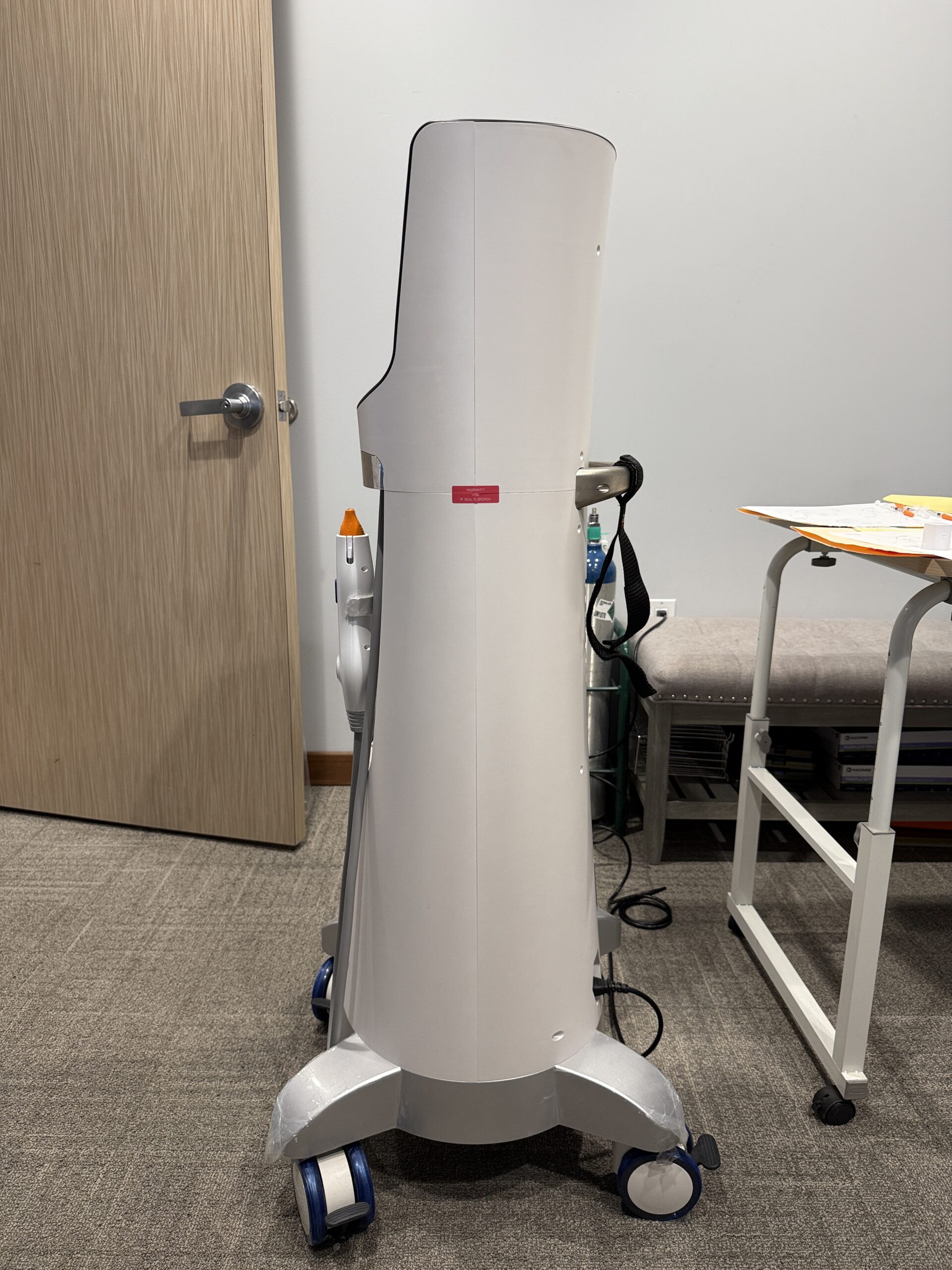 2023 Wontech Oligio Monopolar RF Non-Invasive Anti-Aging for the EYE AREA, FACE & NECK - Skin Tightening & Collagen Production - INCLUDES FREE RECERTIFICATION w/1 YEAR MANUFACTURER WARRANTY & CONSUMABLE PURCHASING SUPPORT - (km/ahn)s - Image 3
