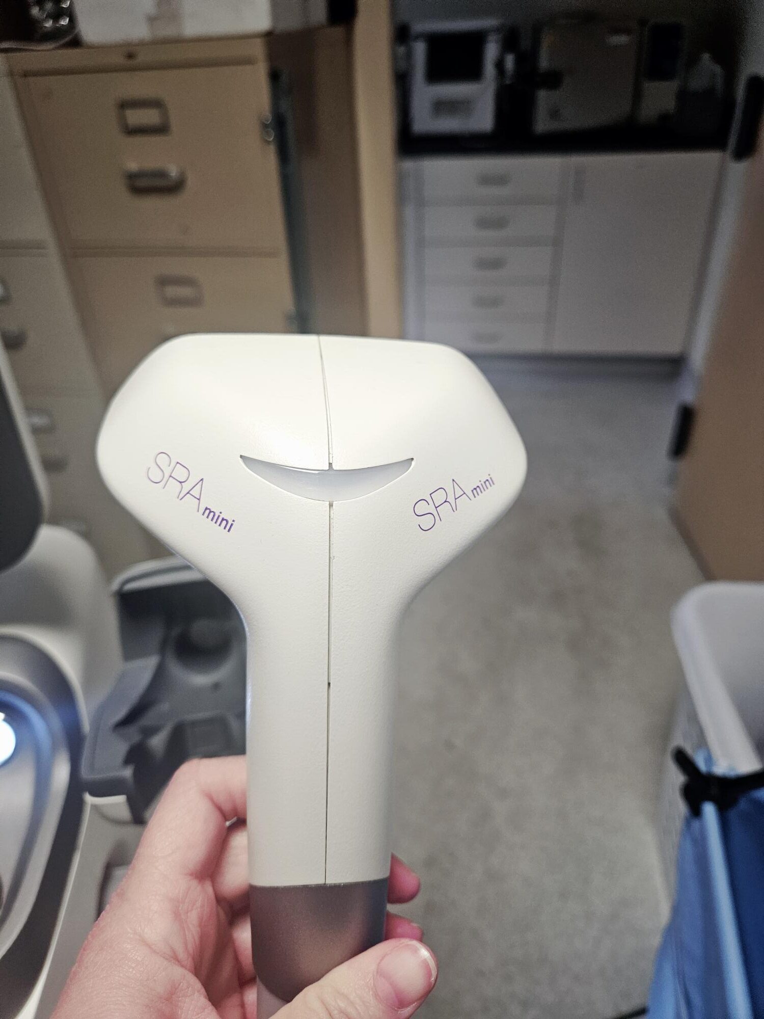 2018 Candela Elos Plus For Sale | 3 Handpieces & Warranty - Image 8