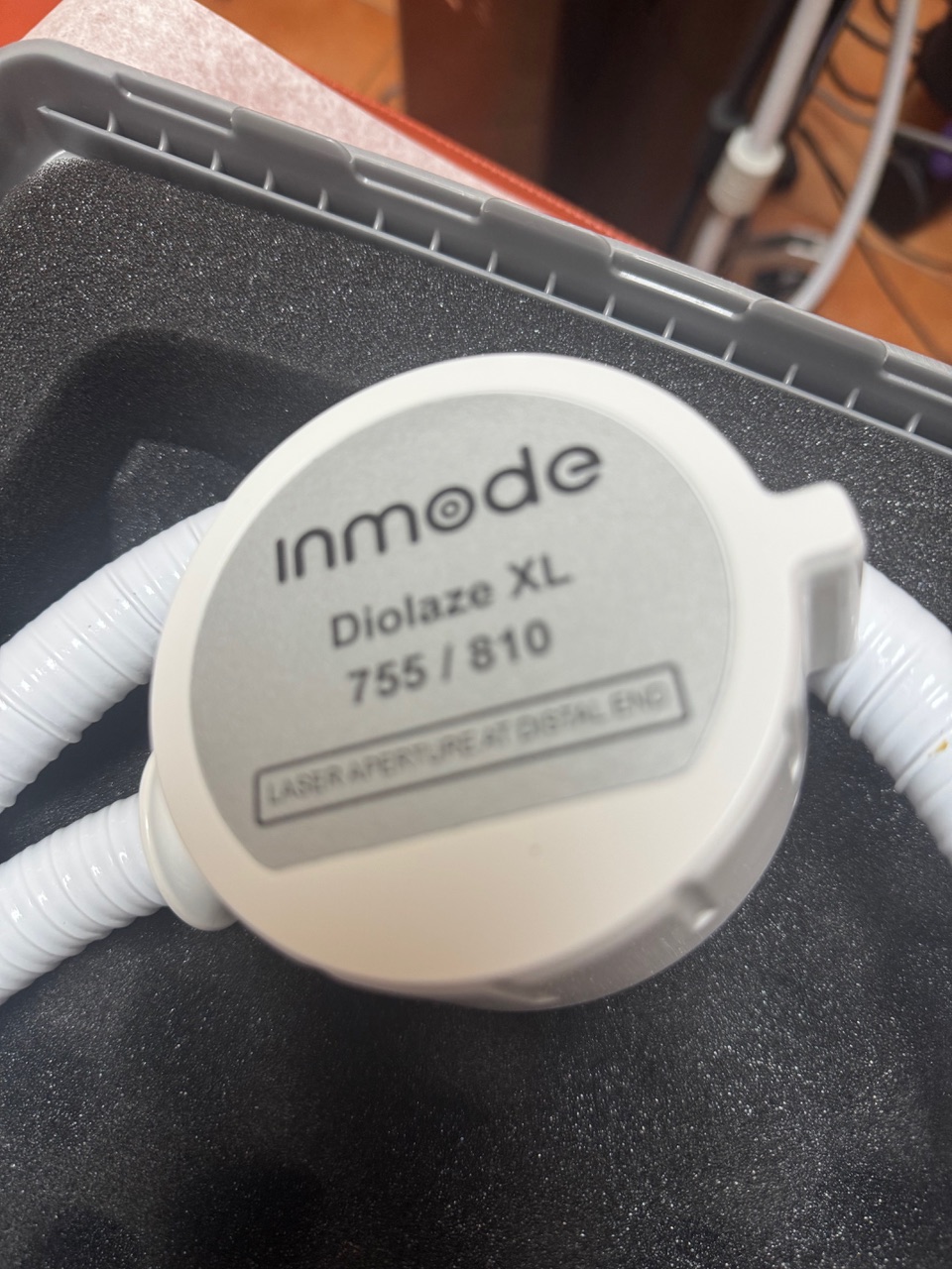 Lightly Used 2018 InMode Triton Multi-Wavelength Hair Removal - 755nm Alexandrite, 1064nm Nd Yag Diode, 810nm Diode - Diode Hair Removal - with (2) Handpieces (1) Duo Light 755nm/810nm HP & (1) Duo Dark 810/1064 HP - Perfect Condition - Free Shipping & Warranty Included (jp/bc)x - Image 9