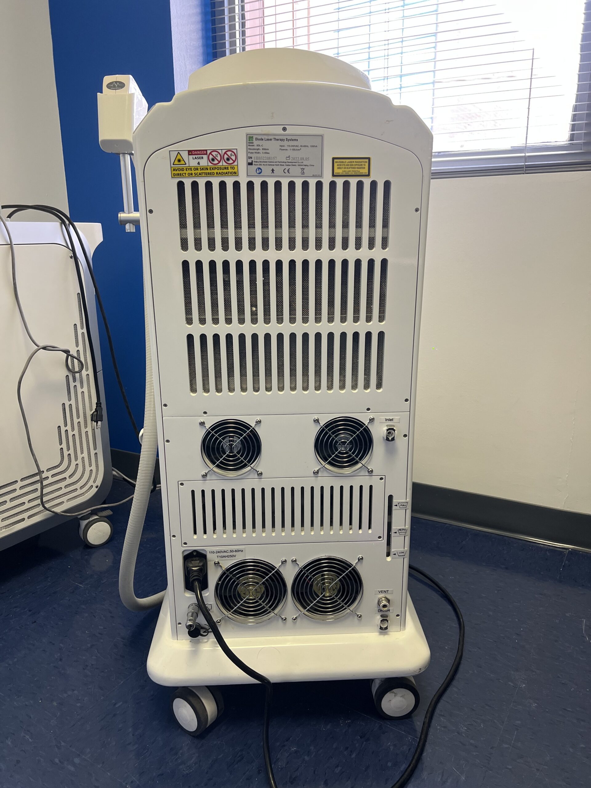 2022 Sincoheren Razorlase Multi-Wavelength 755nm Alexandrite (Skin Types I–III), 808nm Diode (Skin Types I–V) & 1064nm Diode (Skin Types IV–VI) Diode Laser for Hair Removal - NO CONSUMABLES REQUIRED - Free Shipping & Warranty Included (jp/mor) - Image 5