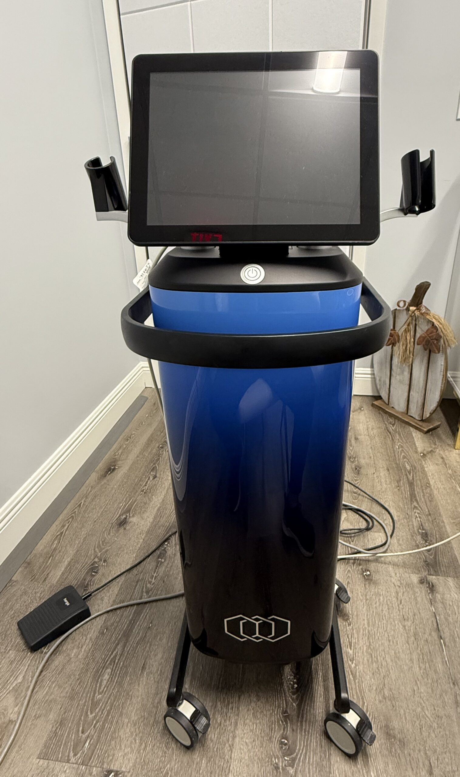 2021 Inmode Morpheus8 PRO RF Microneedling For Sale - Image 2