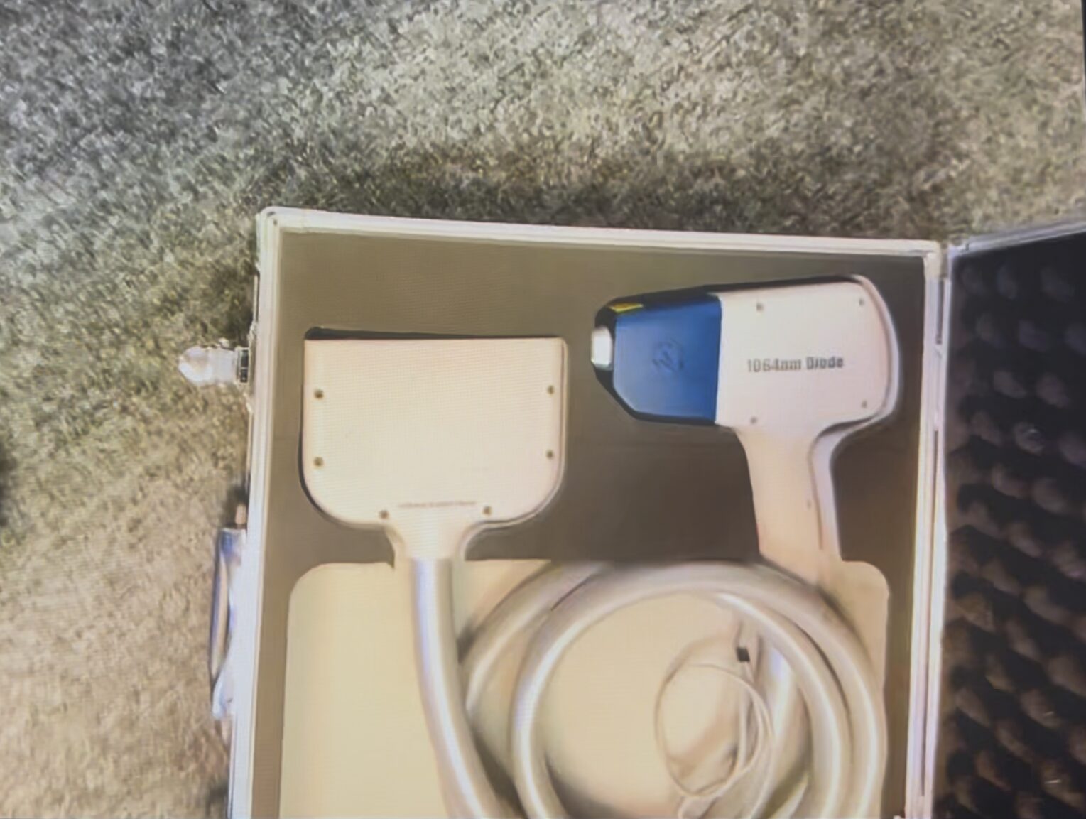 2022 Rohrer Epilaze Hair Removal for Skin Types I - VI - LOW PULSES - Includes 3 Handpieces Diode 810nm & (2) Nd Yag 1064nm Hair Removal Laser with Free Warranty & Shipping - NO CONSUMABLES REQUIRED (jp/jg46-01)s - Image 17