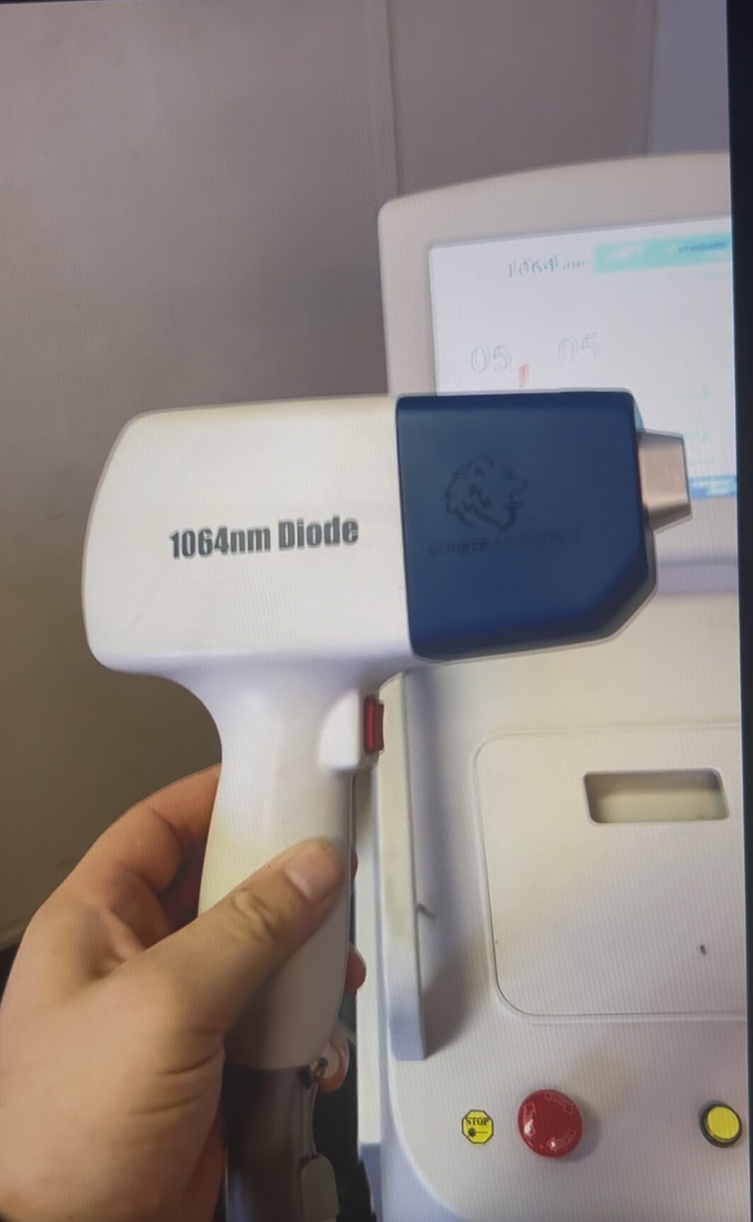 2022 Rohrer Epilaze Hair Removal for Skin Types I - VI - LOW PULSES - Includes 3 Handpieces Diode 810nm & (2) Nd Yag 1064nm Hair Removal Laser with Free Warranty & Shipping - NO CONSUMABLES REQUIRED (jp/jg46-01)s - Image 12